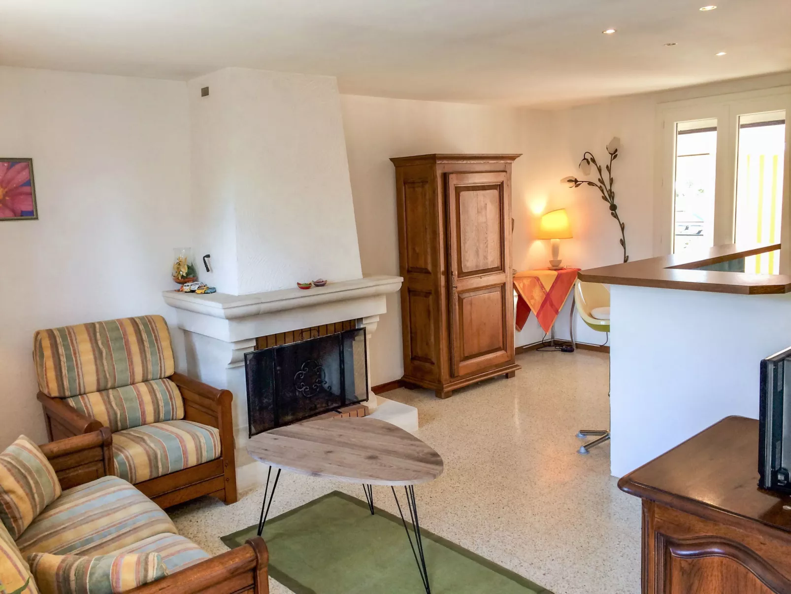 Les Hauts de Palayson-Inside