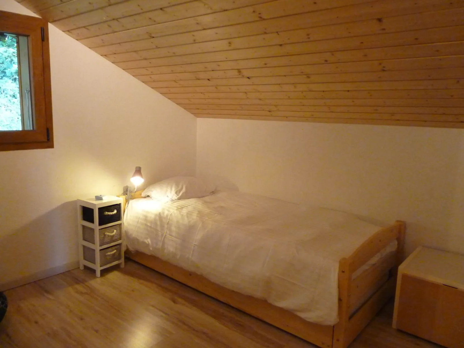Ambigu-Inside