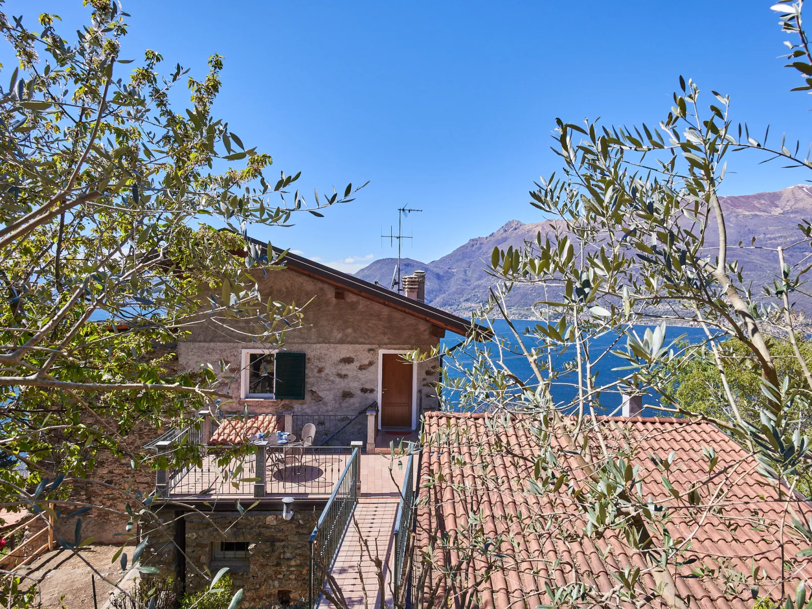 Oro del Lario-Draußen