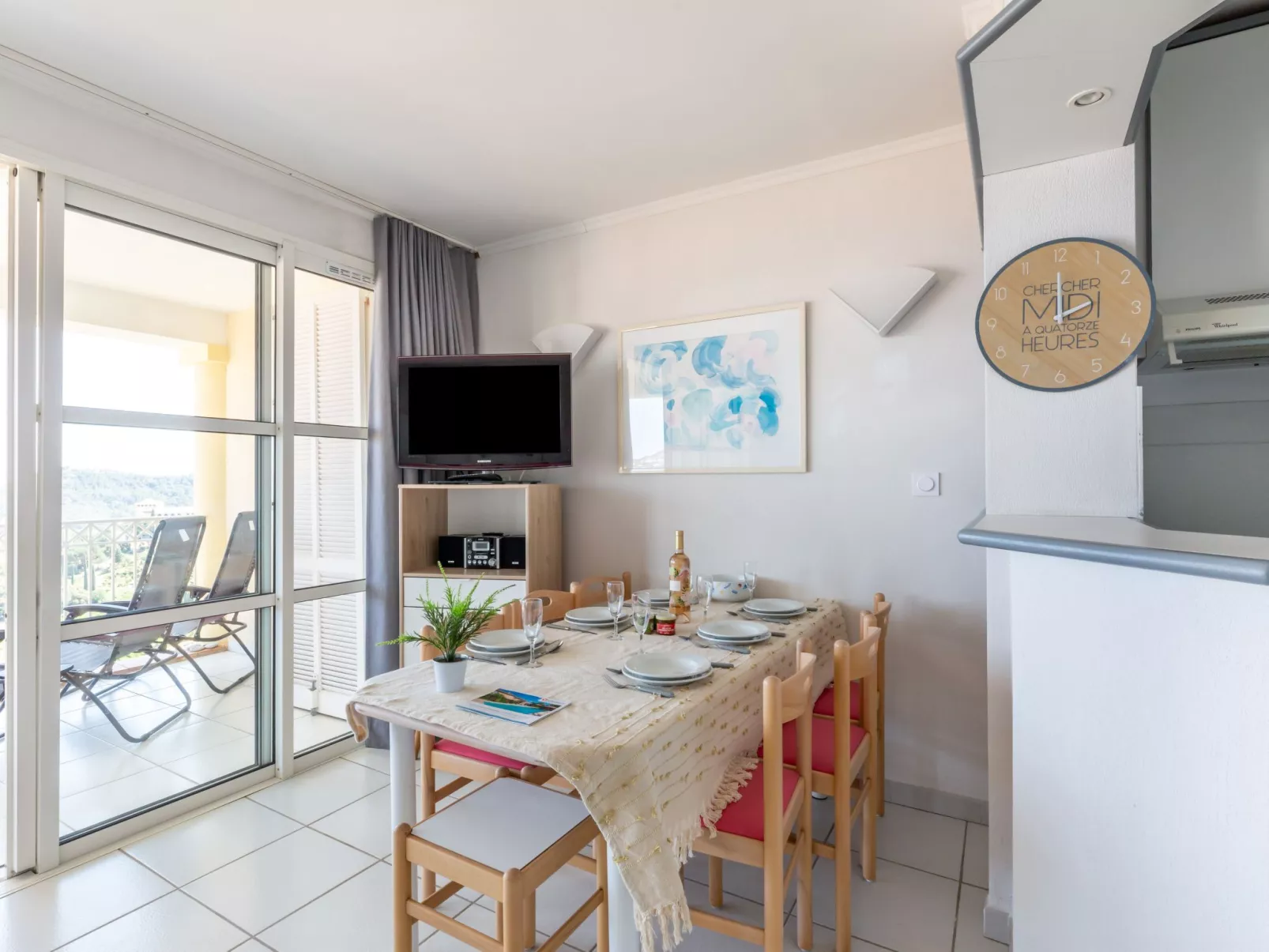 Les Bastides (O4 259)-Dedans
