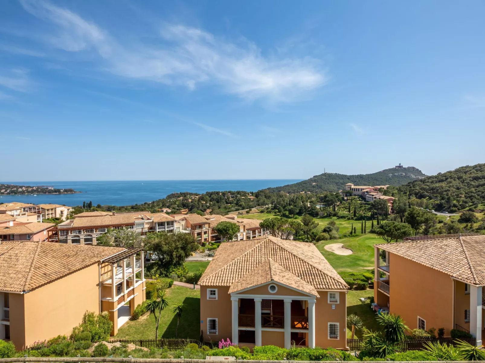 Les Bastides (O4 259)-Dehors
