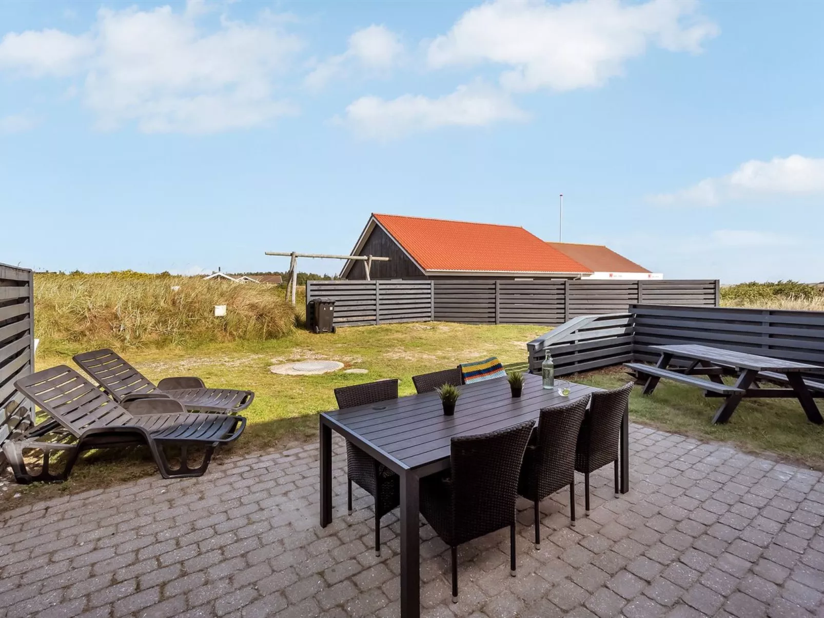 "Teresia" - 600m from the sea-Outside