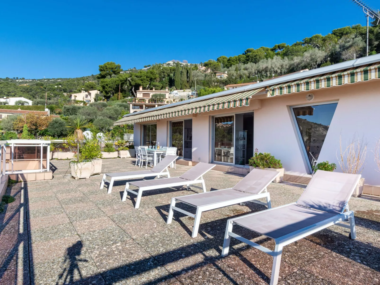 Les Balcons d'Eze-Outside