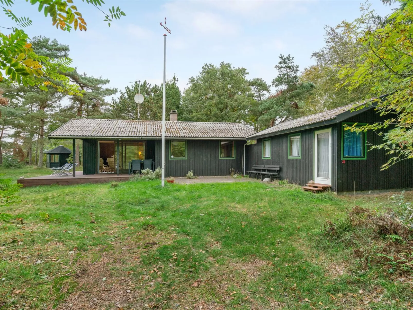 "Asmod" - 300m from the sea-Drinnen