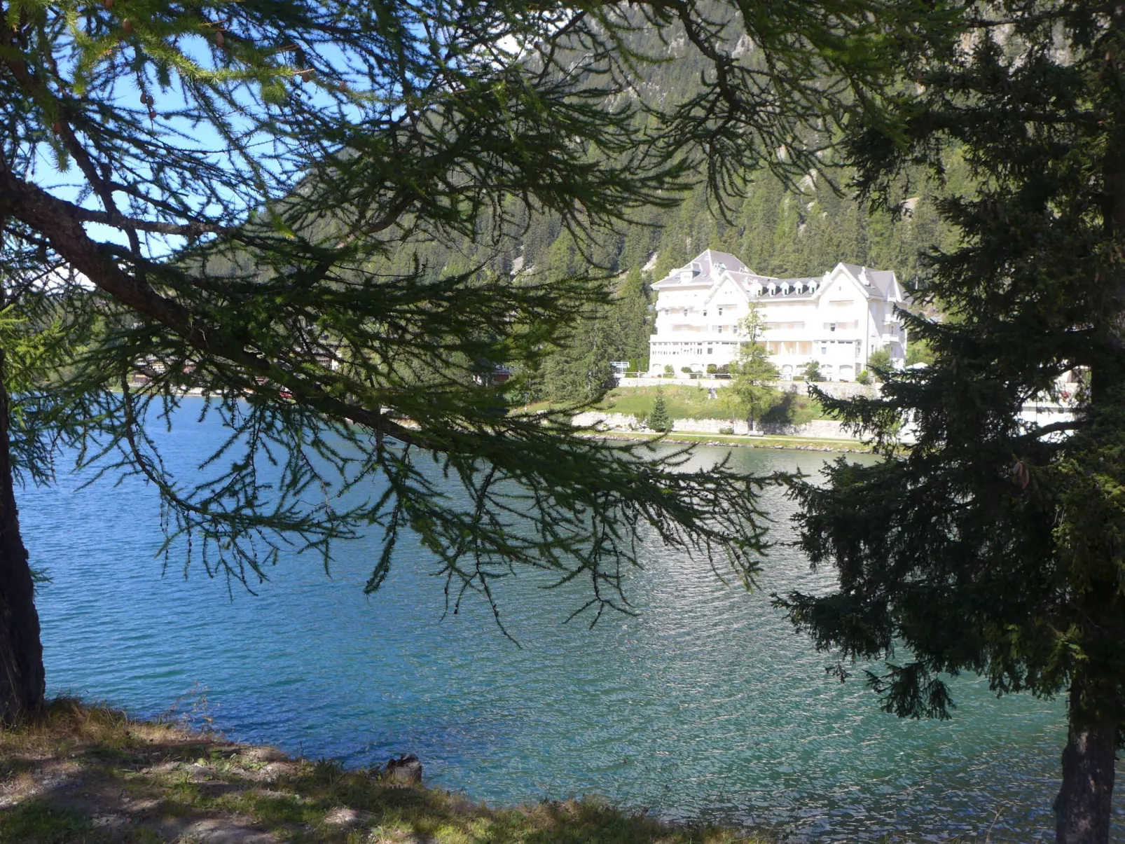 Alpes et Lac 2-Outside