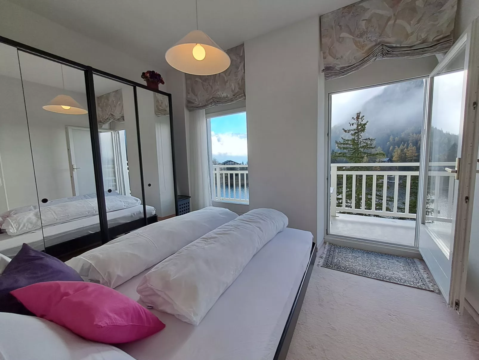 Alpes et Lac 40-Inside
