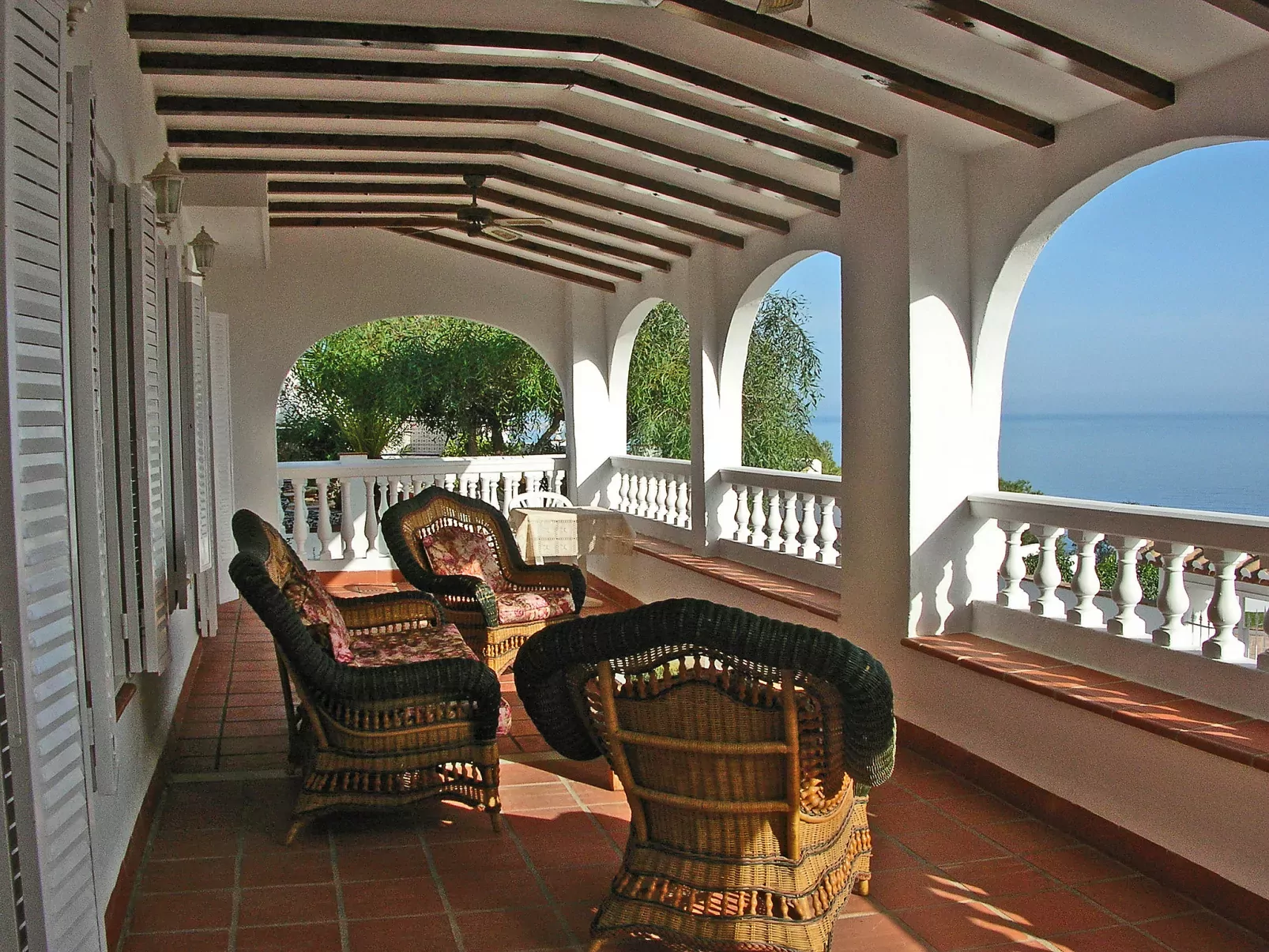 Villa Mimosa-Outside