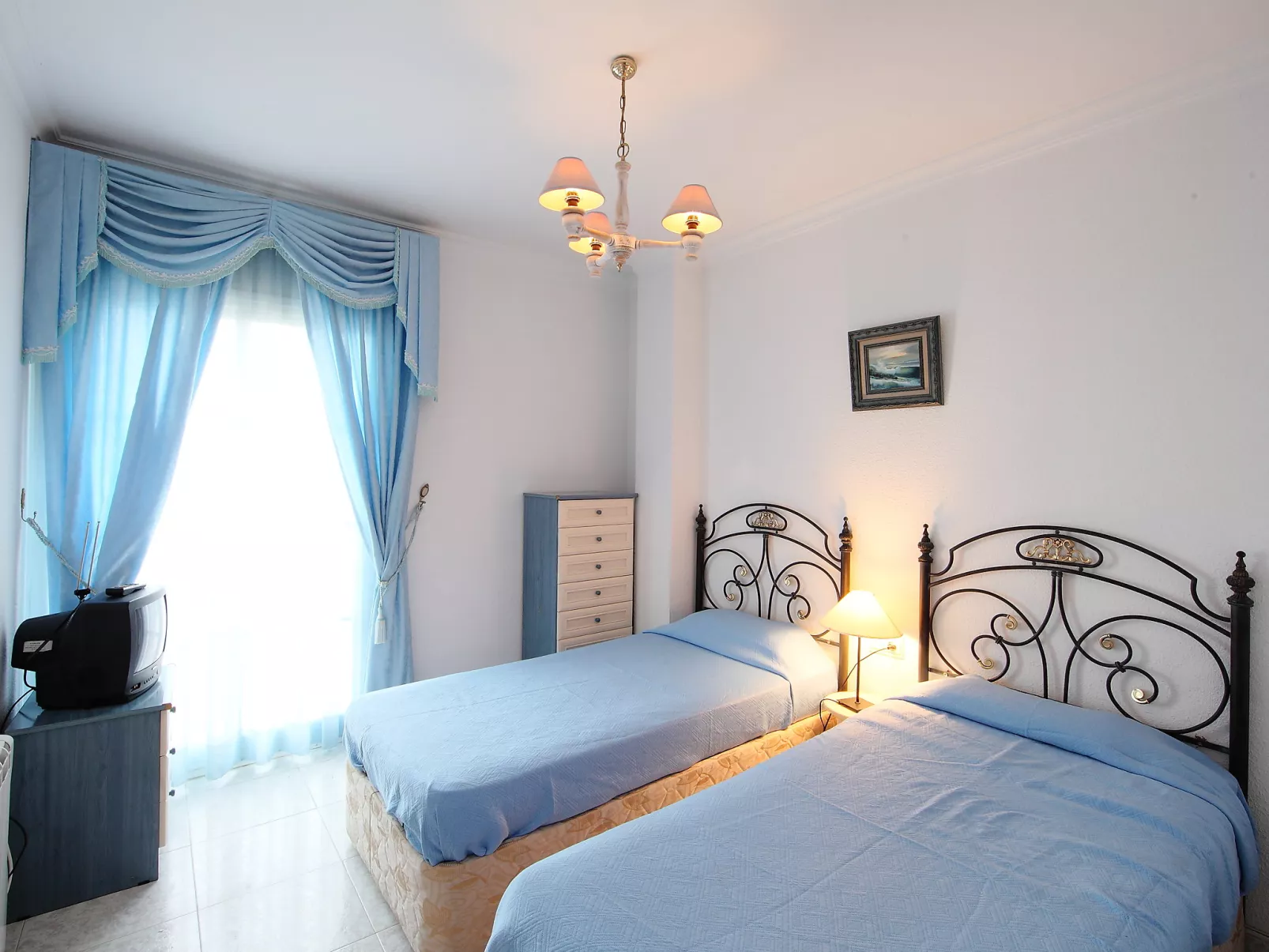 Villa Mimosa-Inside