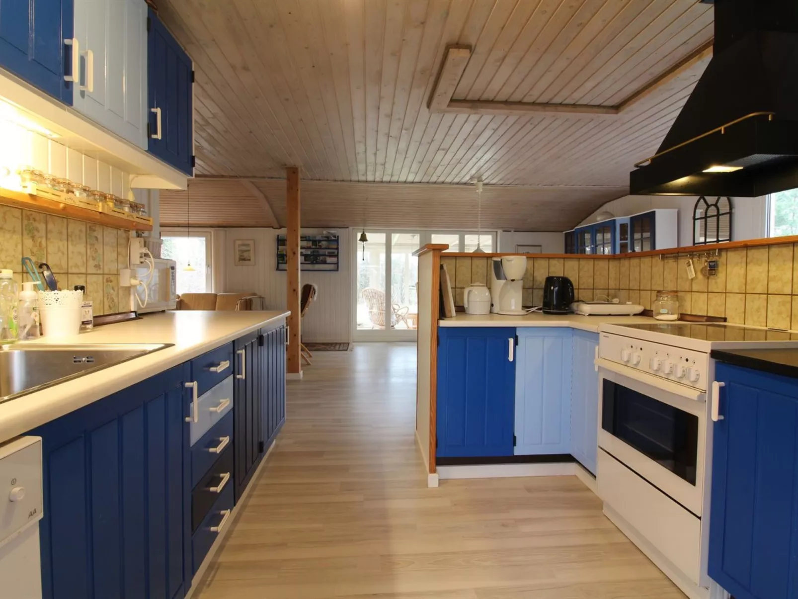 "Arnhild" - 750m from the sea-Inside