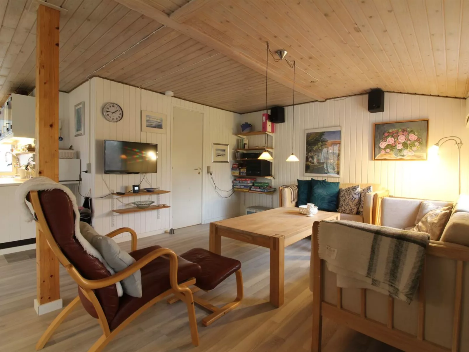 "Arnhild" - 750m from the sea-Inside