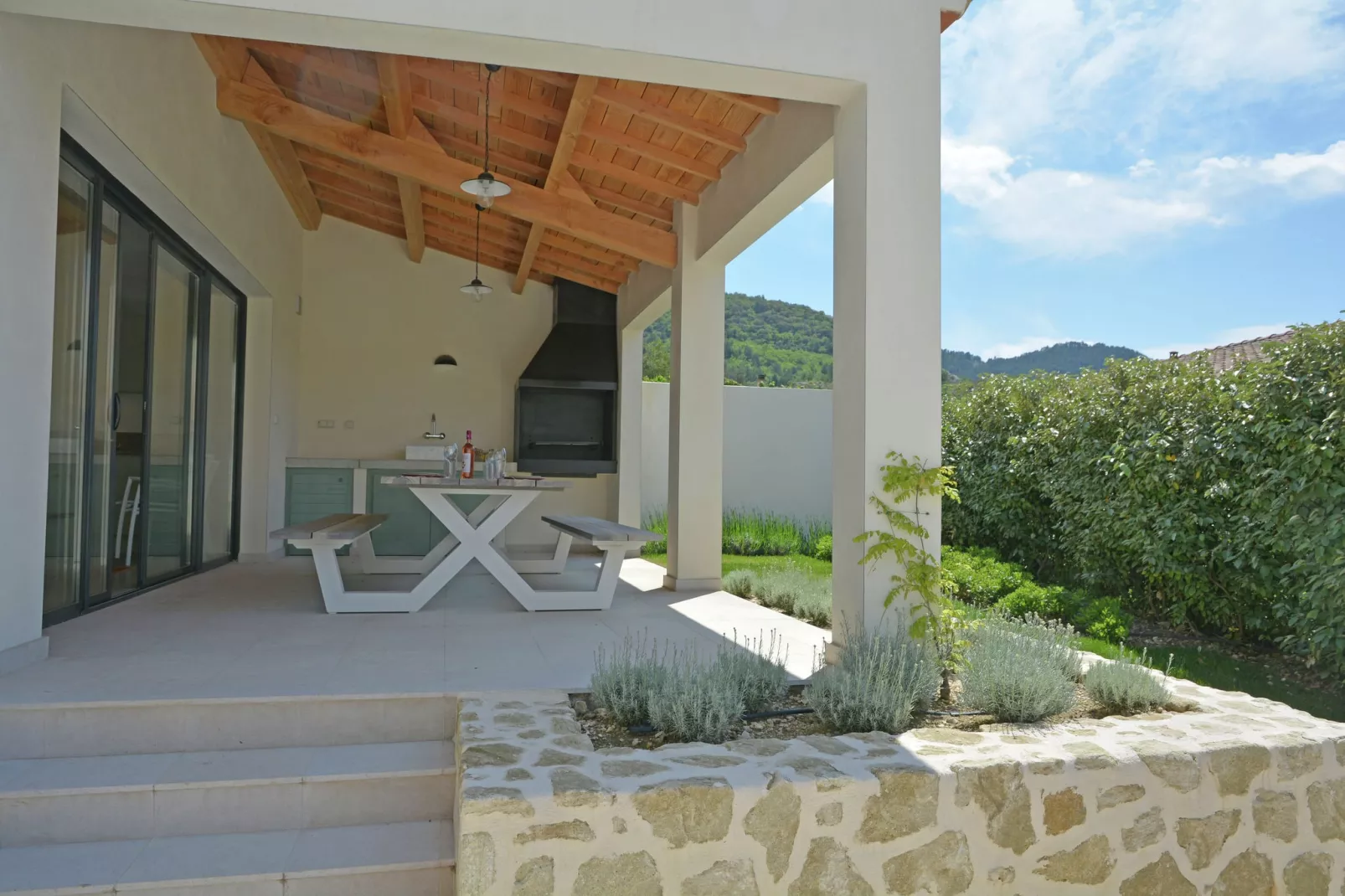Villa Les Arts-Terrace balcony