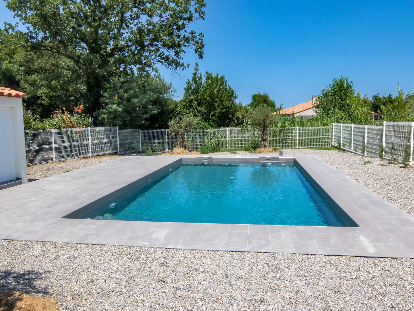 Le Clos des Alberes-Outside