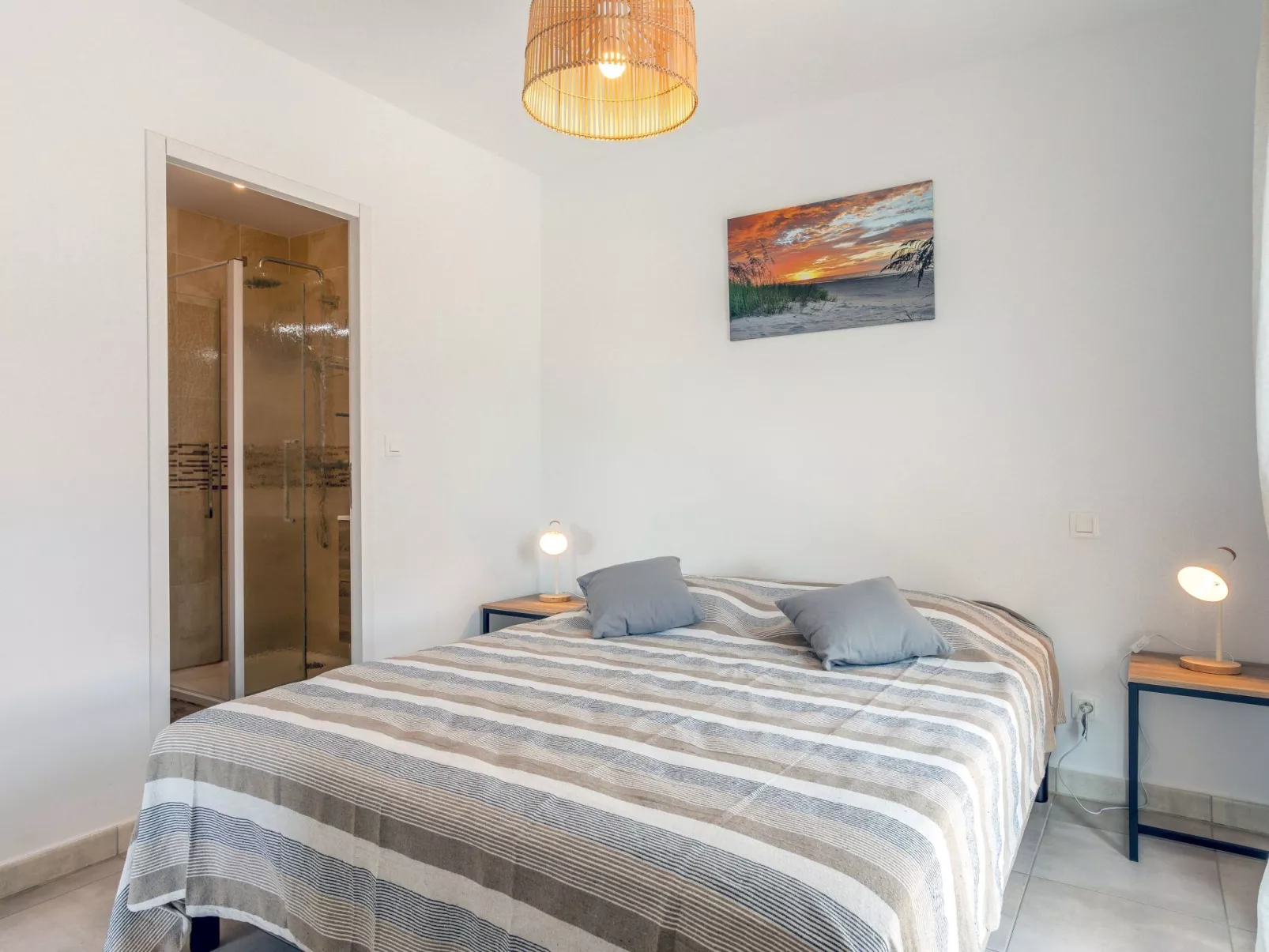 Le Clos des Alberes-Inside