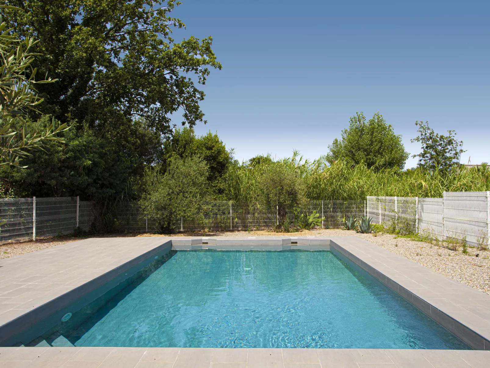 Le Clos des Alberes-Outside