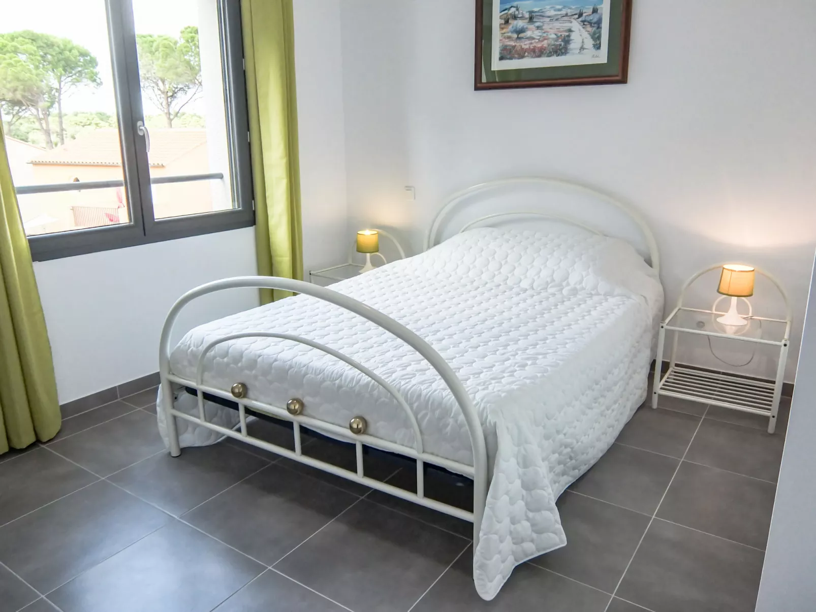 Le Clos des Alberes-Inside