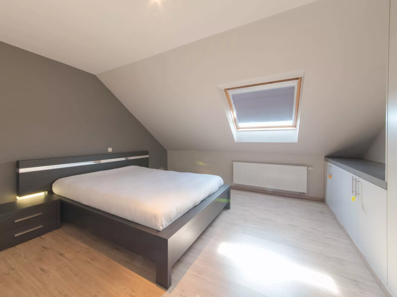 Skyview with parking and balcony-Inside