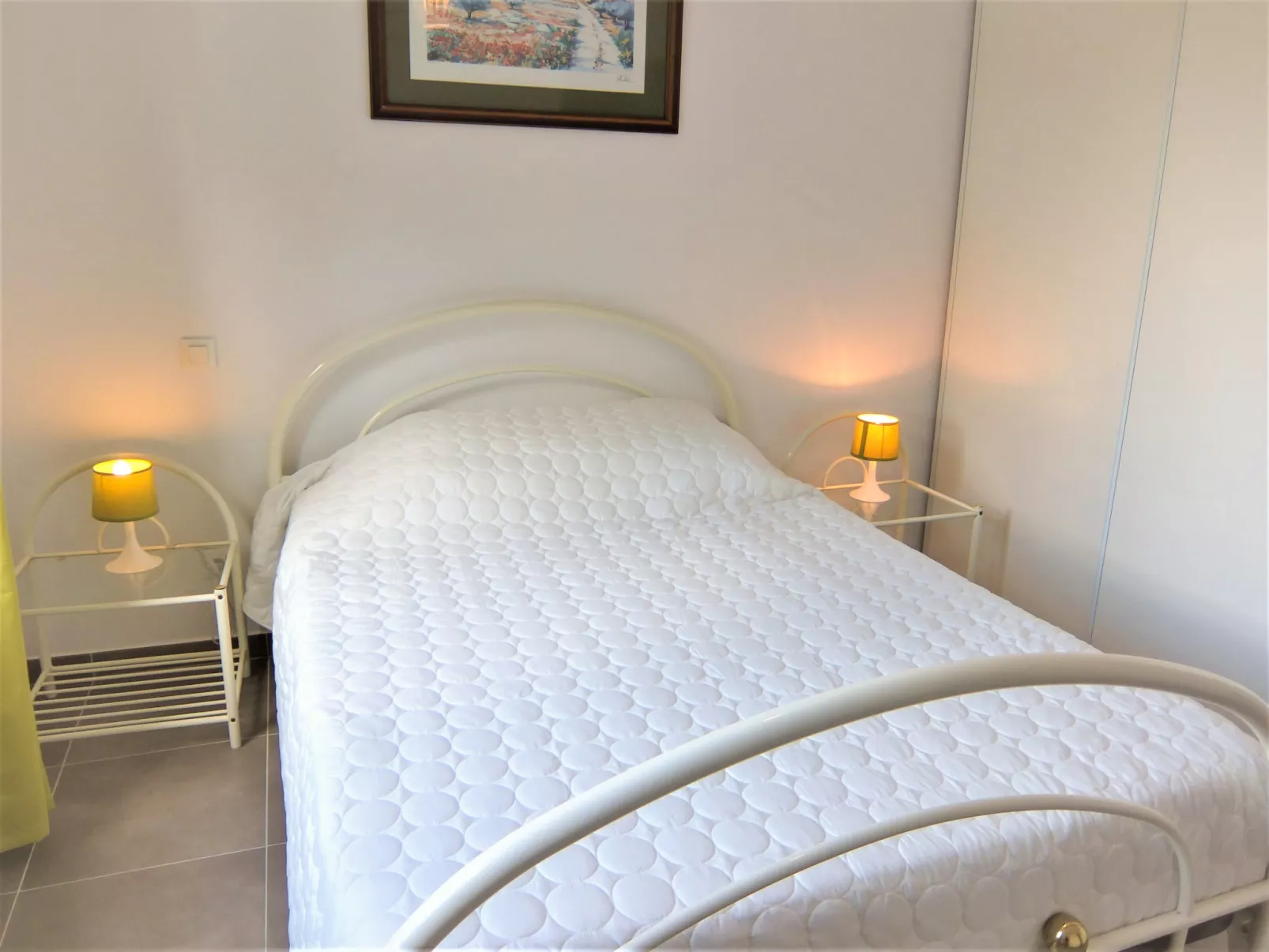 Le Clos des Alberes-Inside