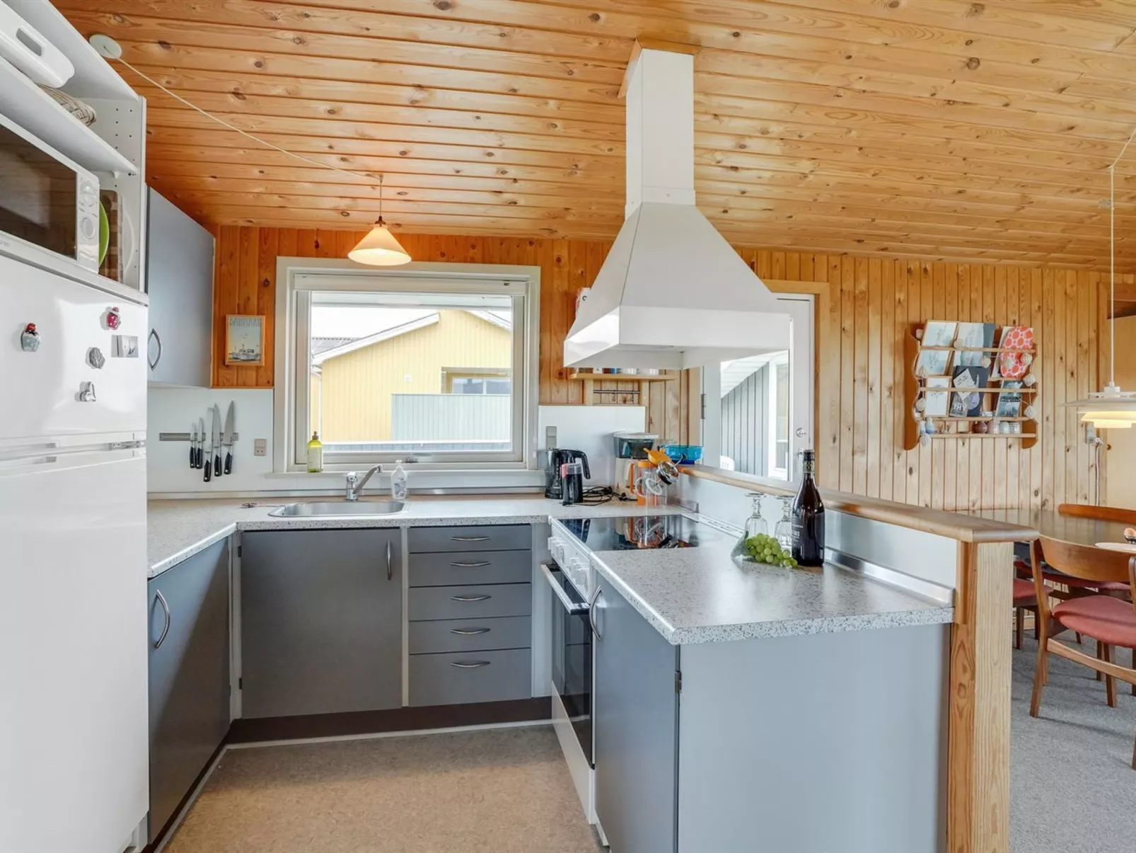 "Svea" - 400m from the sea-Inside