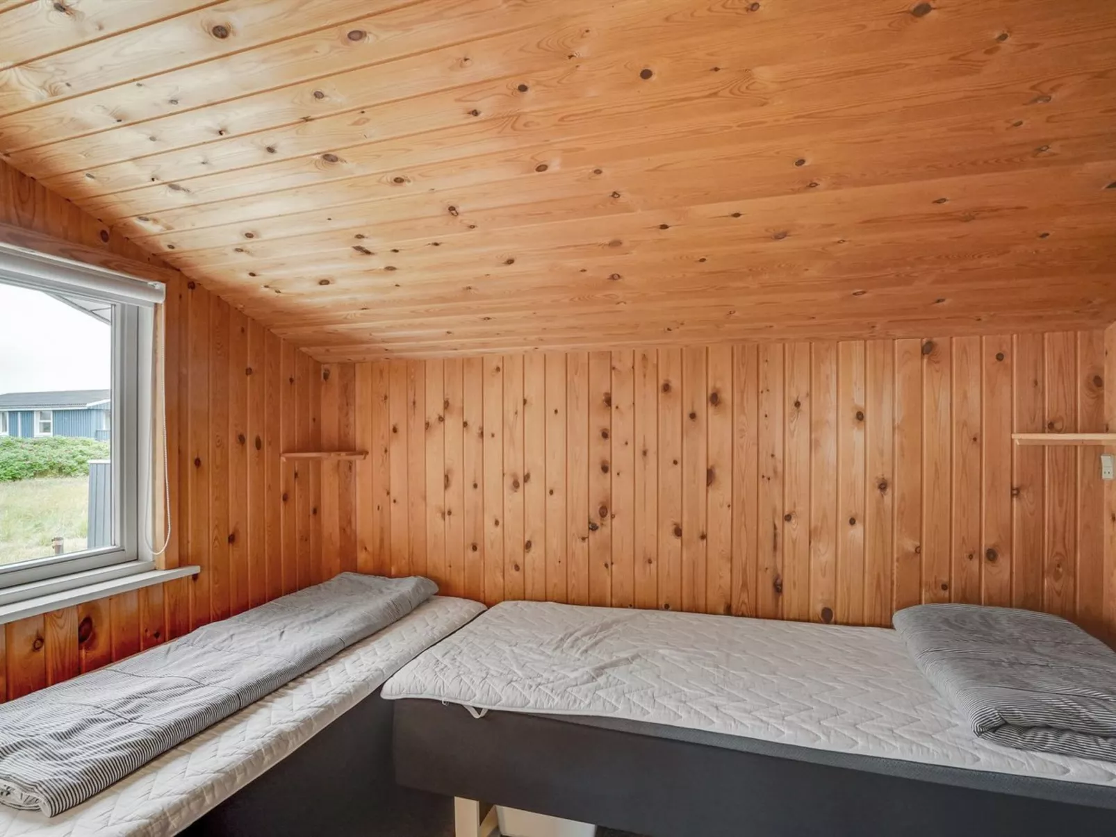 "Svea" - 400m from the sea-Inside