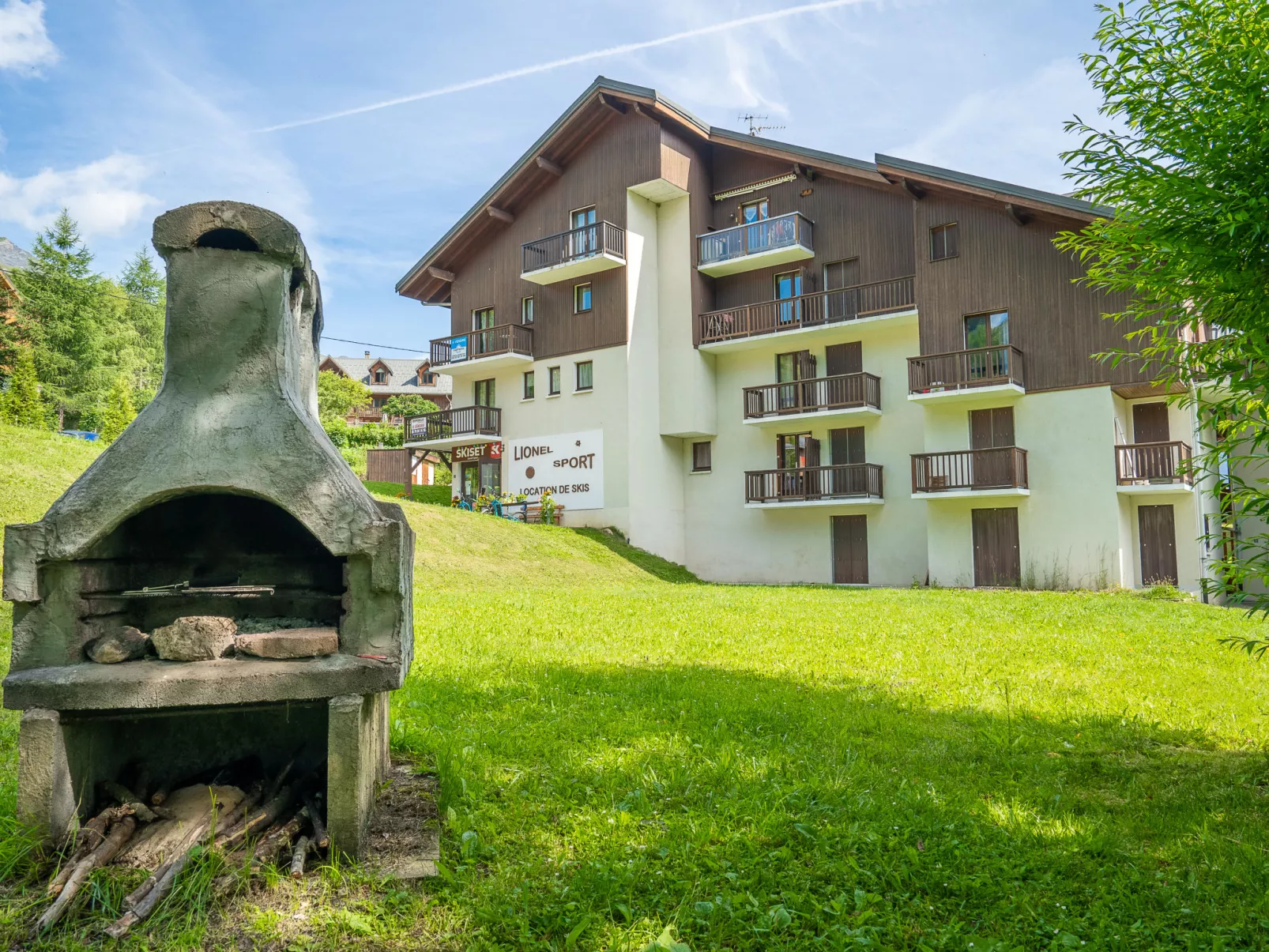Le Bochate-Outside