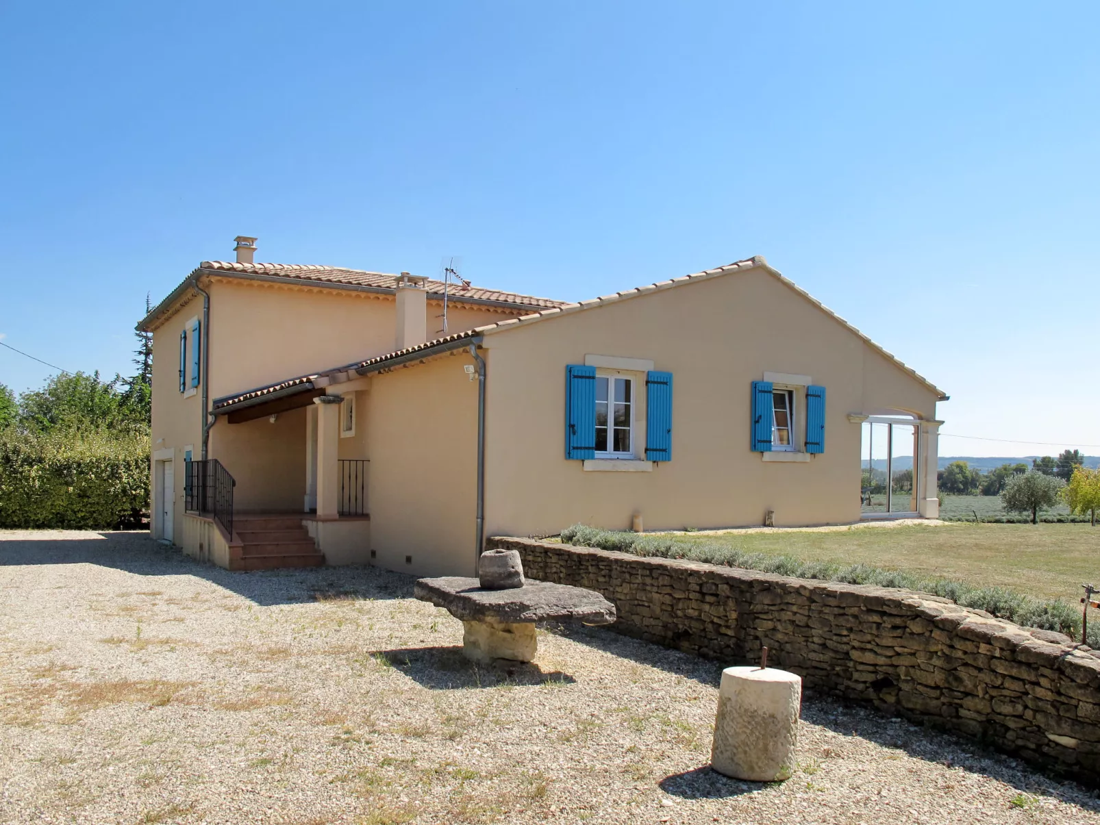 Plan du Vas-Outside