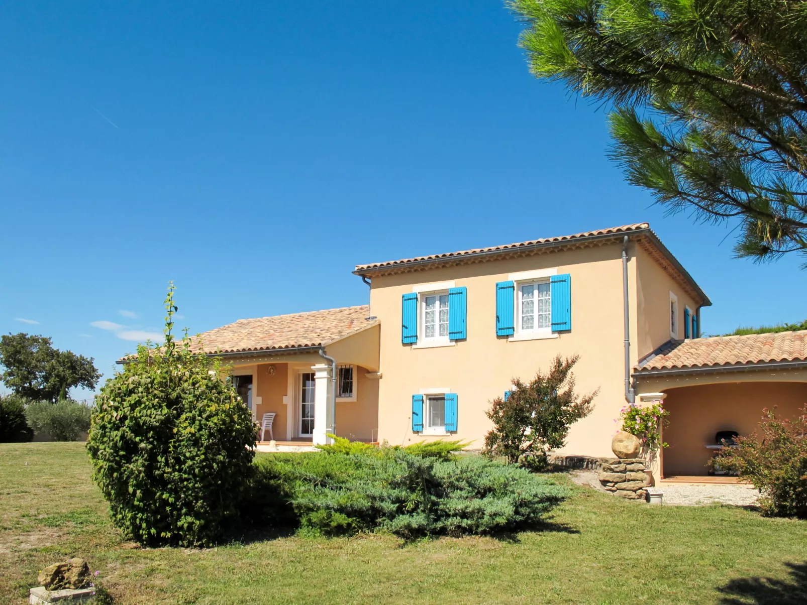 Plan du Vas-Outside