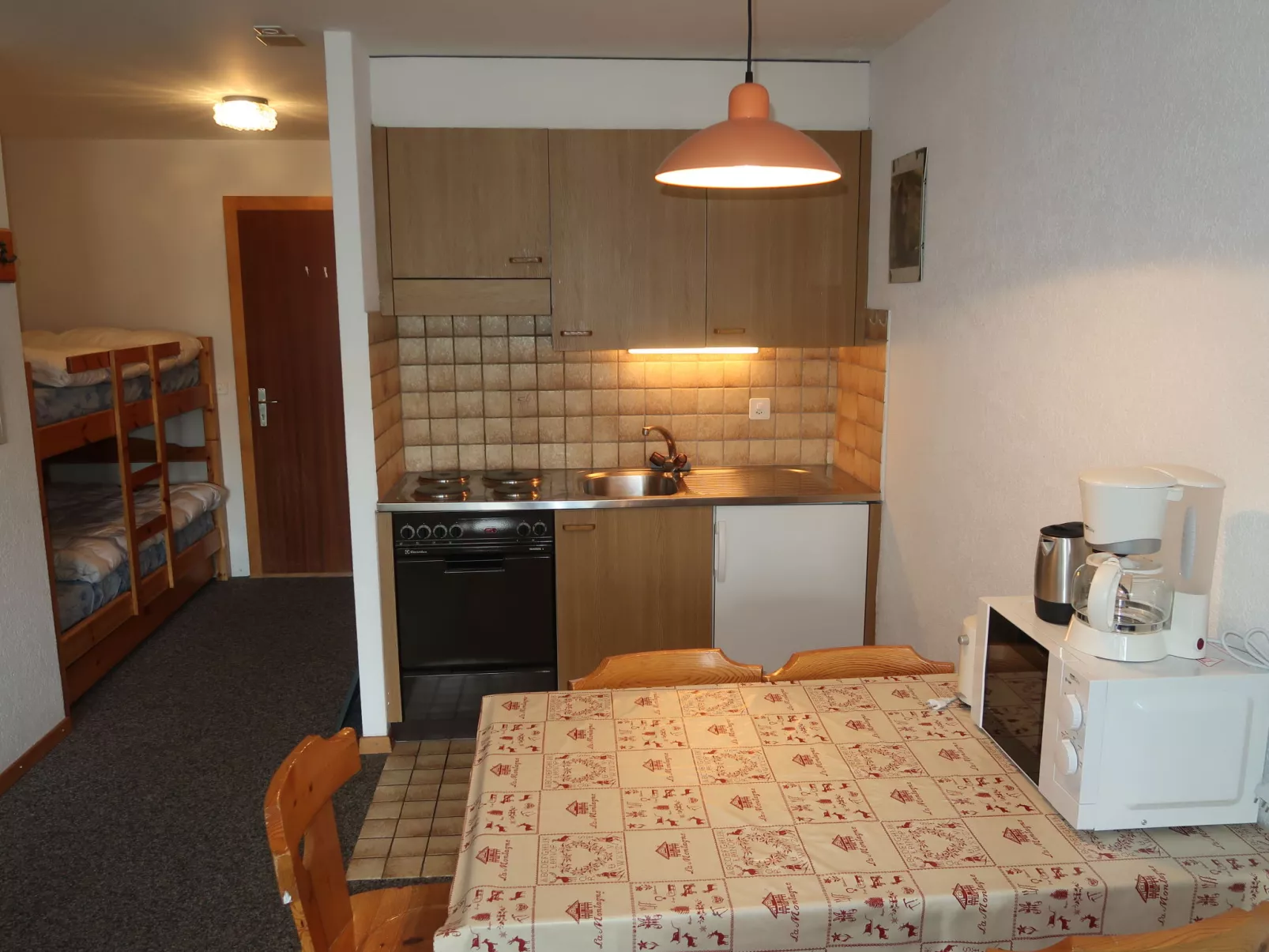 Hameau D12-Inside