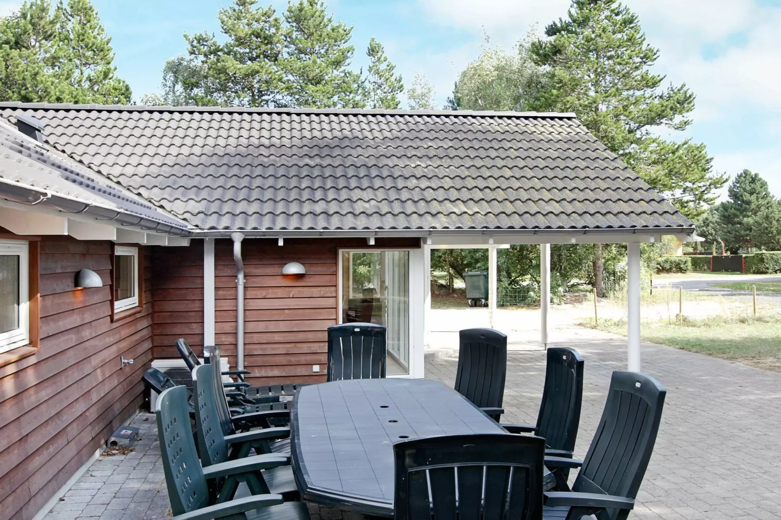 12 person holiday home in Rødby-By Traum-Outdoor