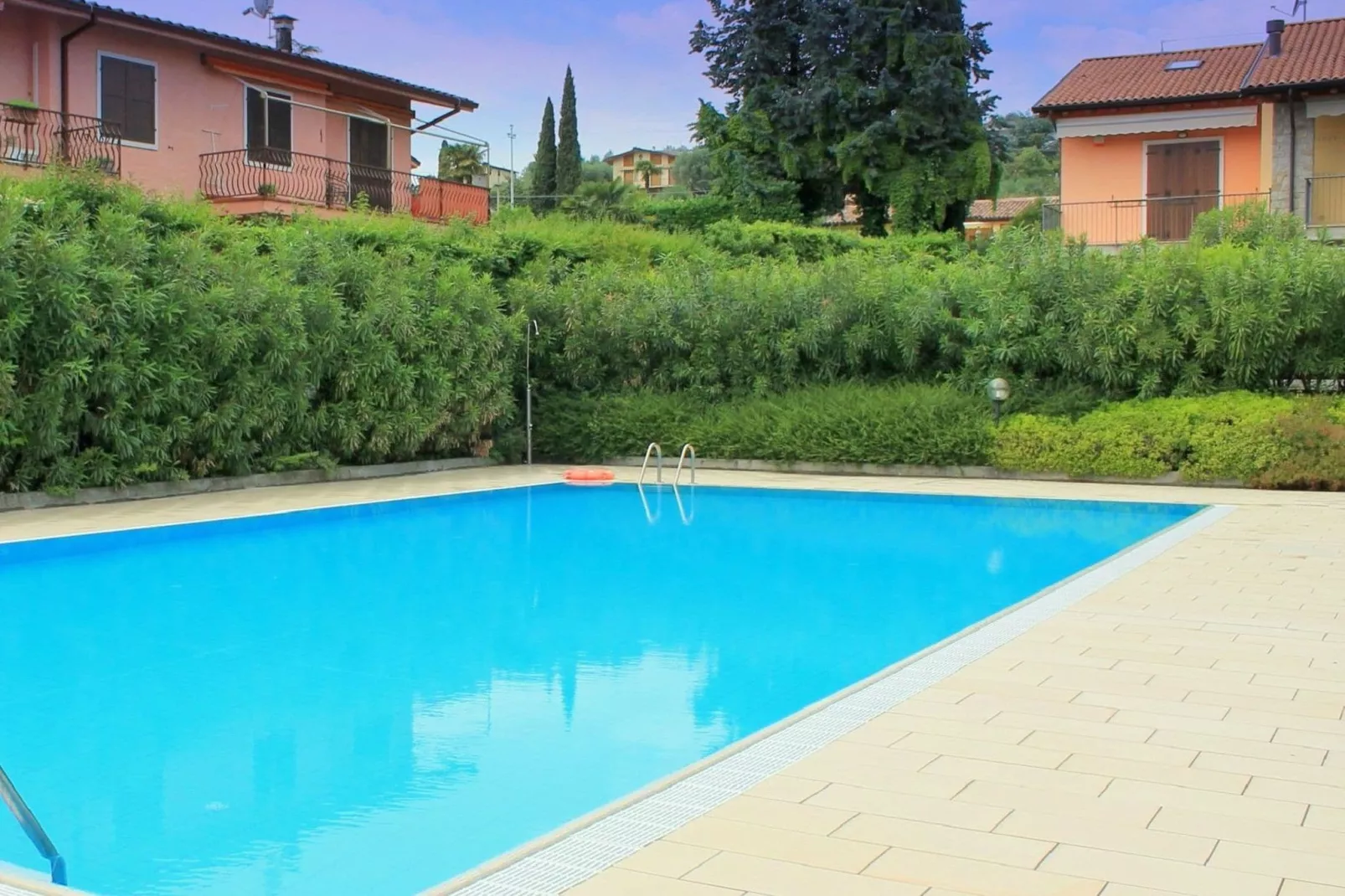 Bardolino Ventitre-Pool