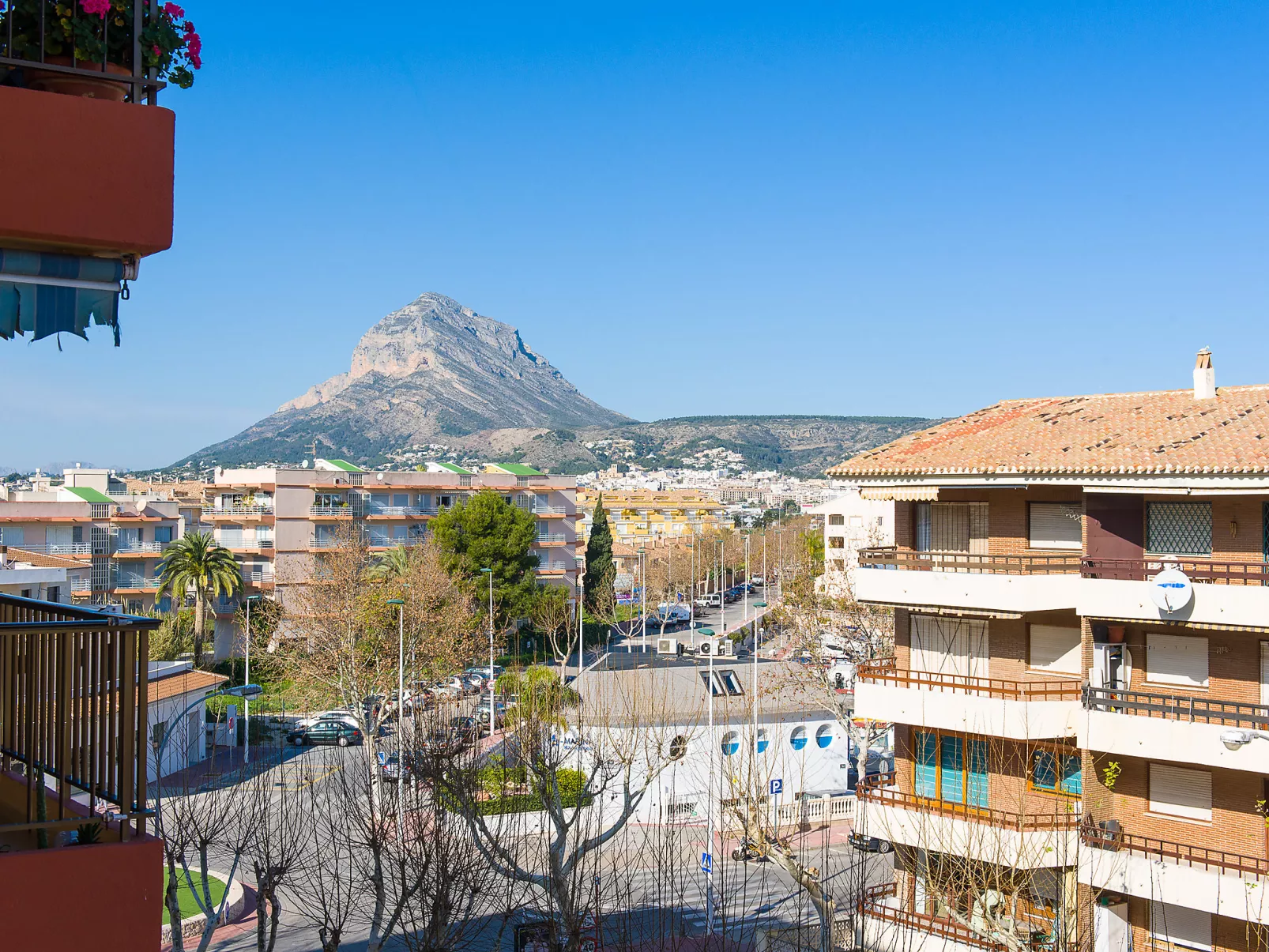 Galicia Javea-Inside