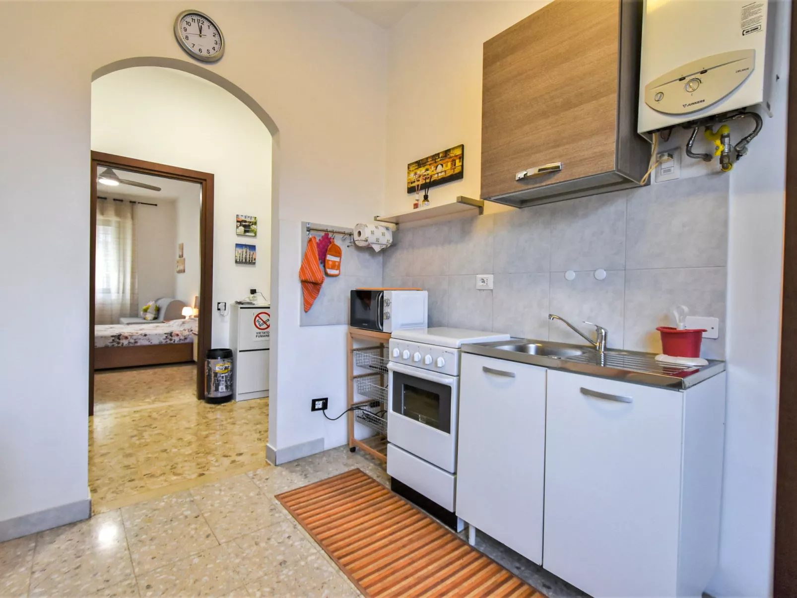 Fra Cristoforo Studio Apartment-Inside