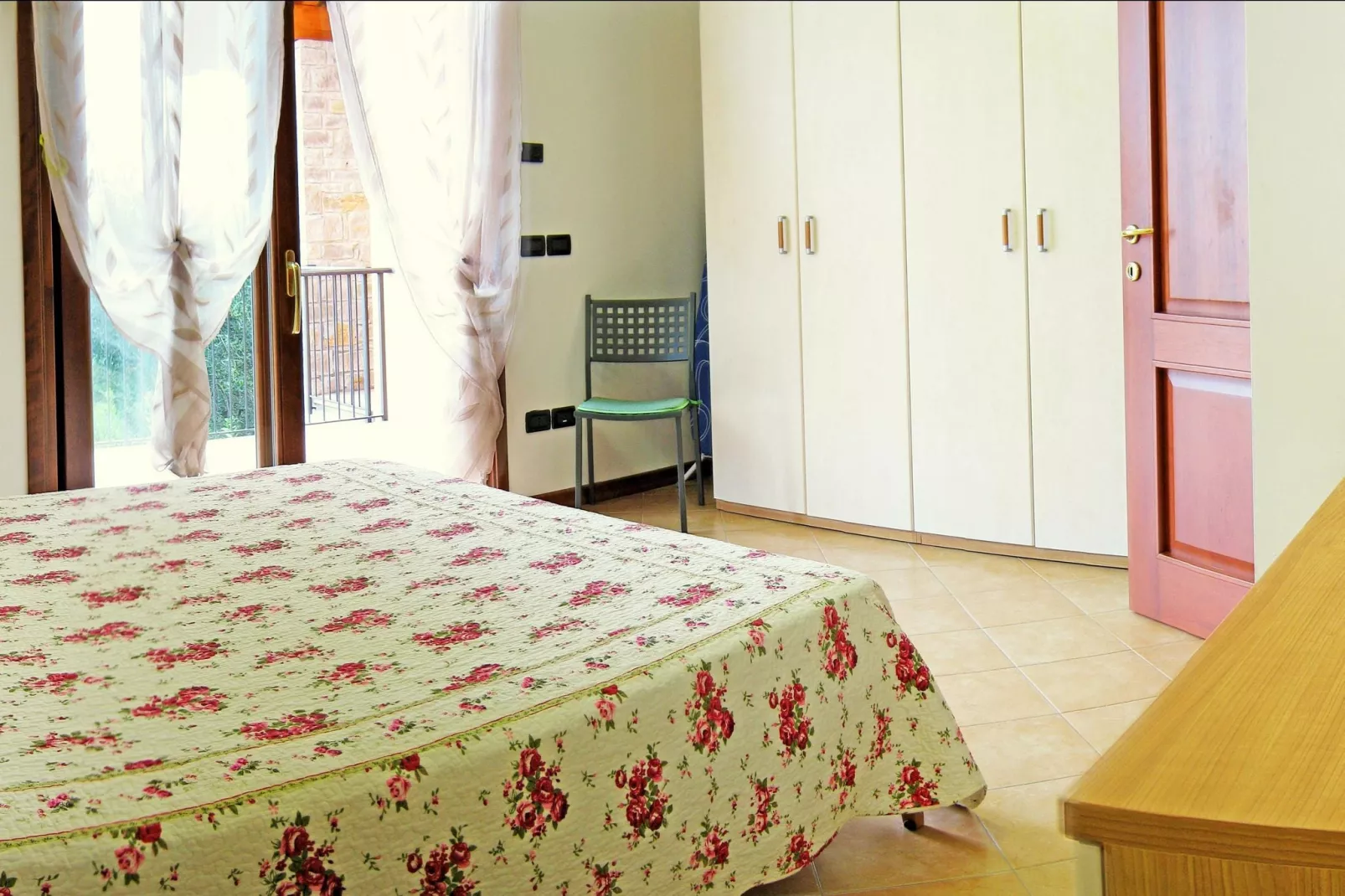 Bardolino Ventitre-Bedroom