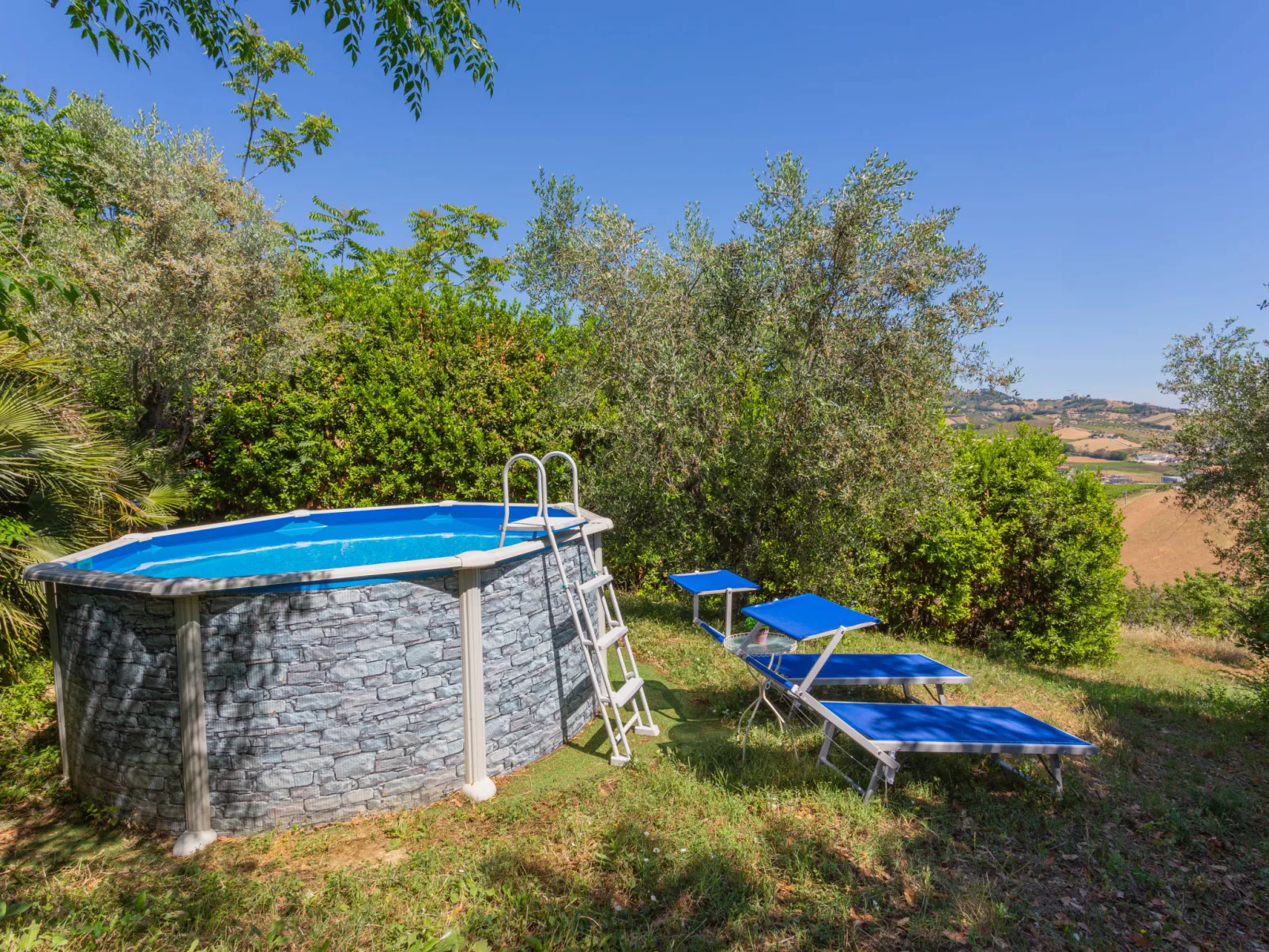 Fonte del Ceppo 2-Outside