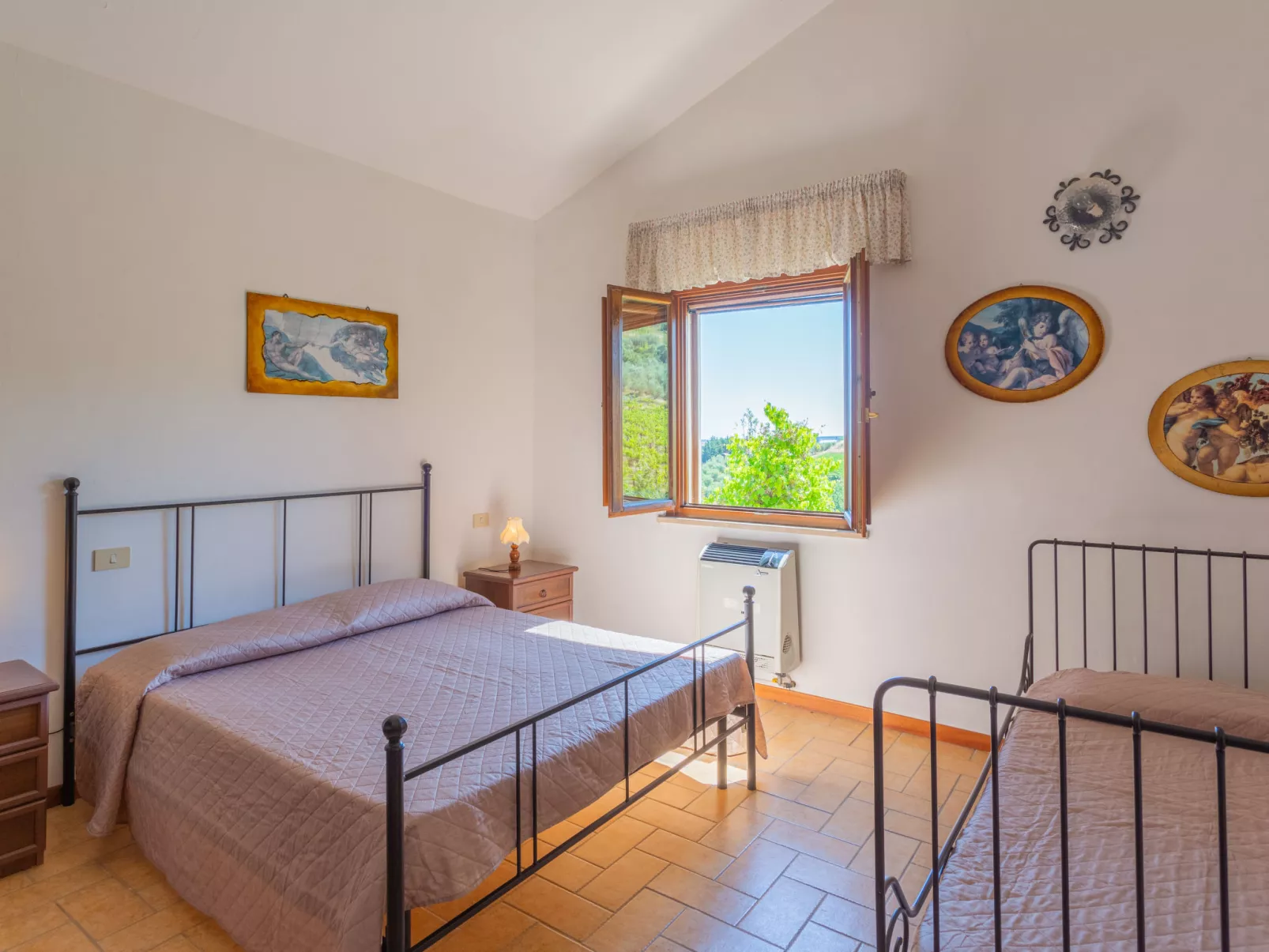 Fonte del Ceppo 2-Inside