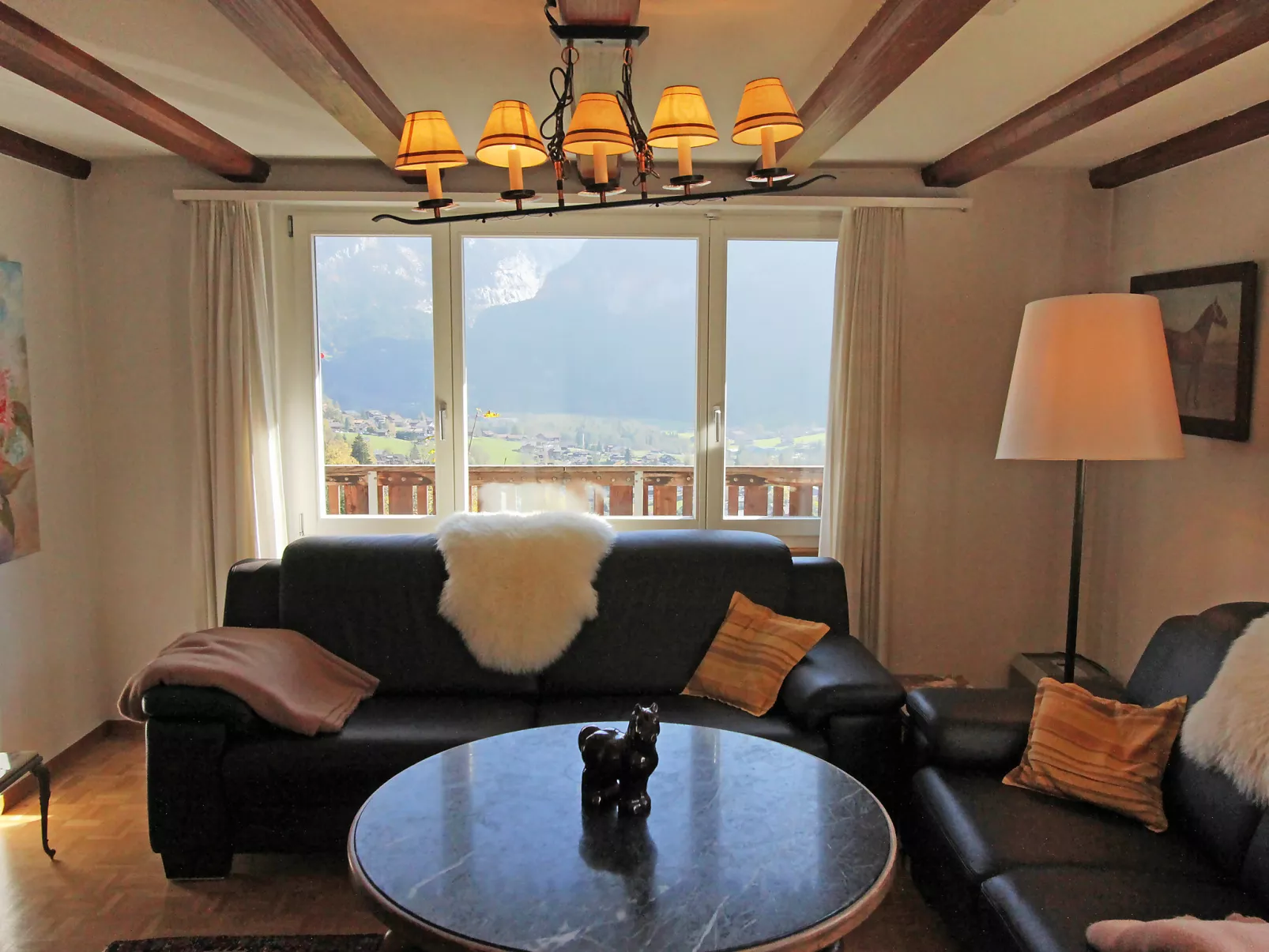 Chalet Shangri La-Inside