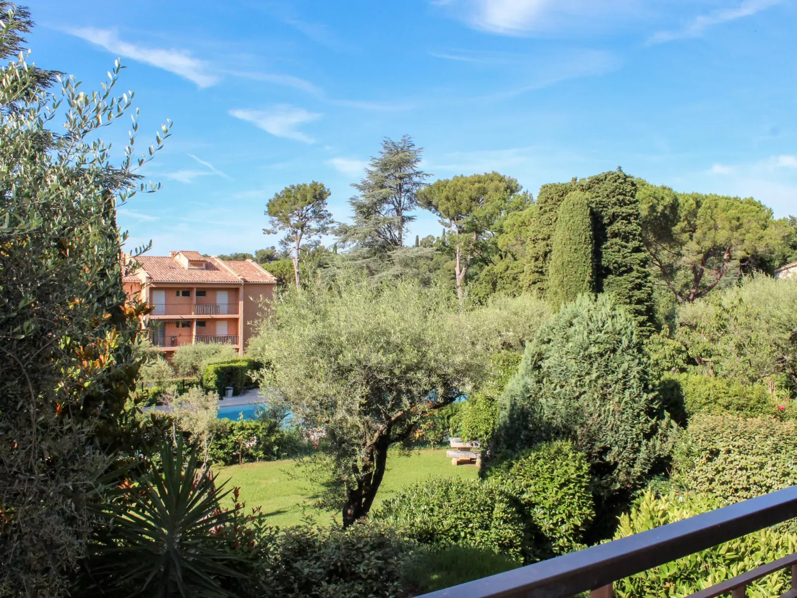 L'Orée de Vence-Outside