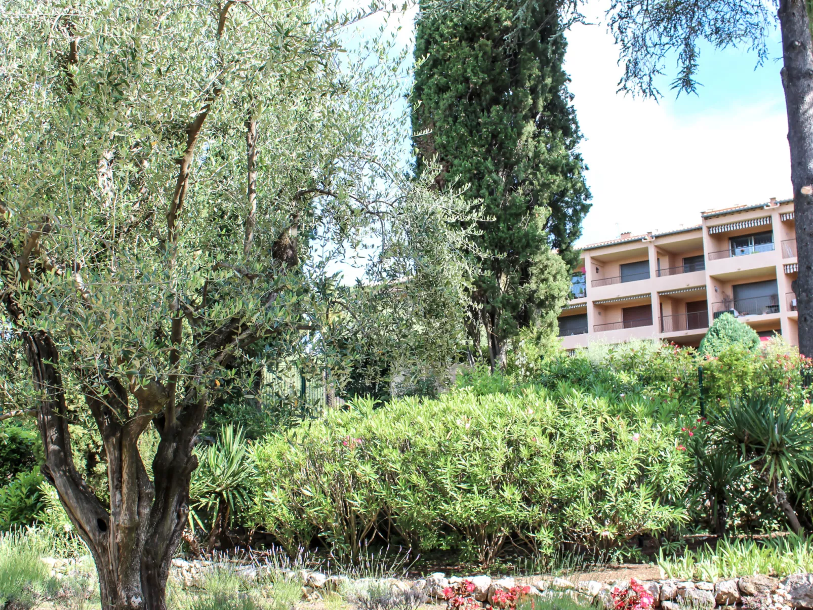 L'Orée de Vence-Outside
