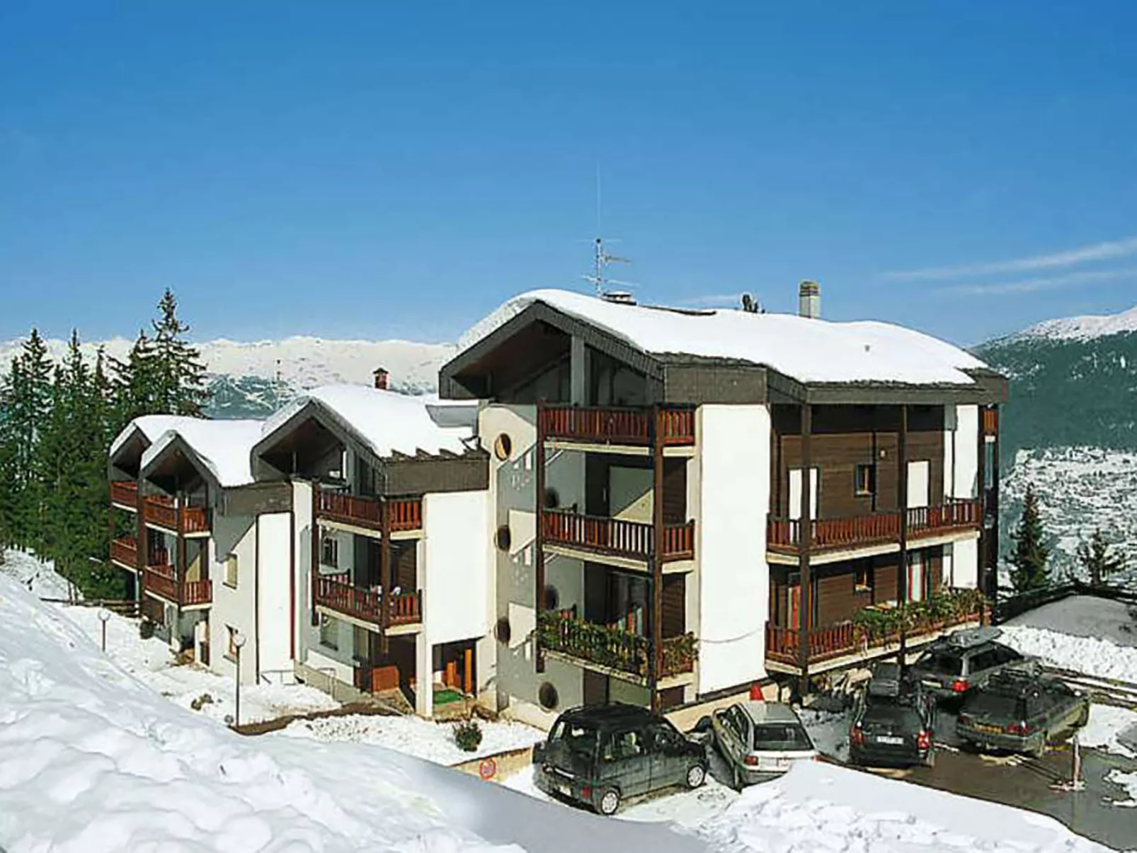 Hameau D001-Outside