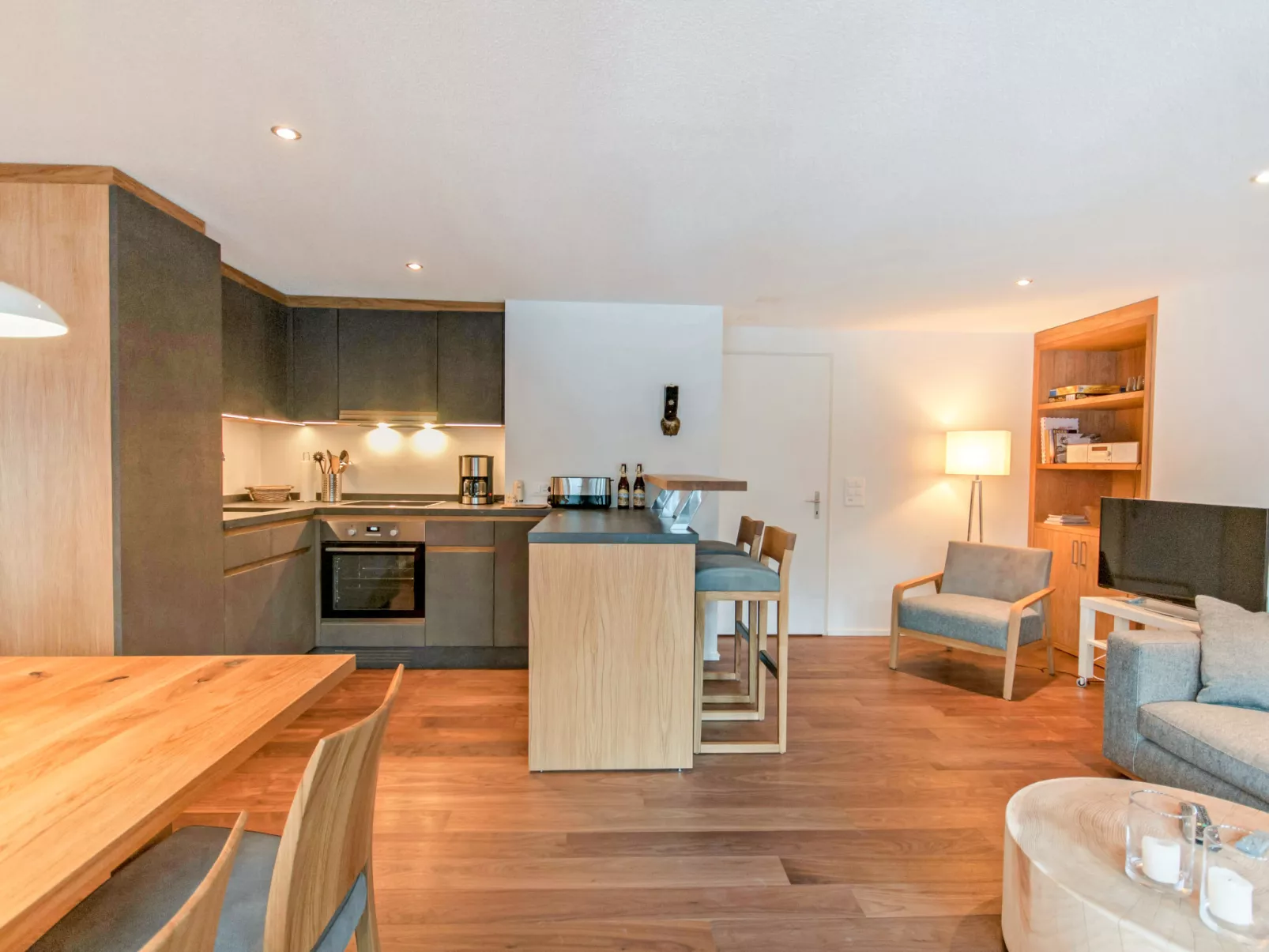 Chalet Bodmisunne-Inside