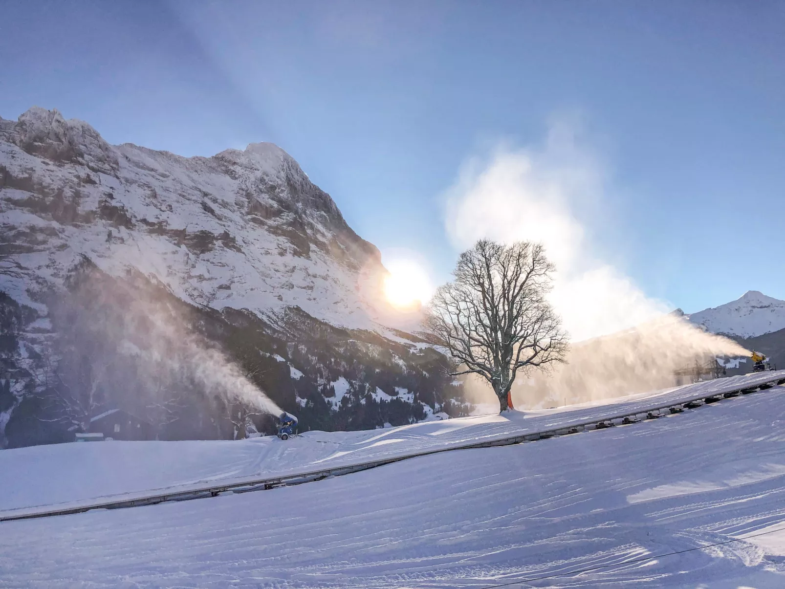 Chalet Bodmisunne-Outside