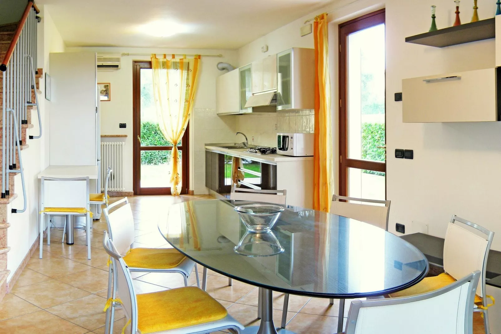 Bardolino Ventitre-Living room