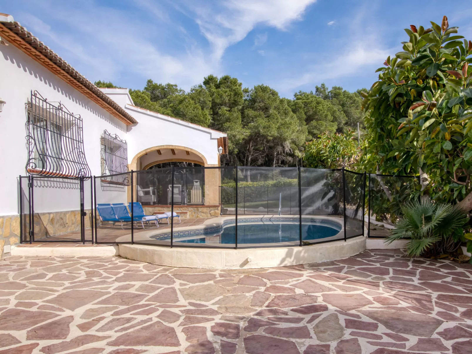 Villa Bramble-Outside