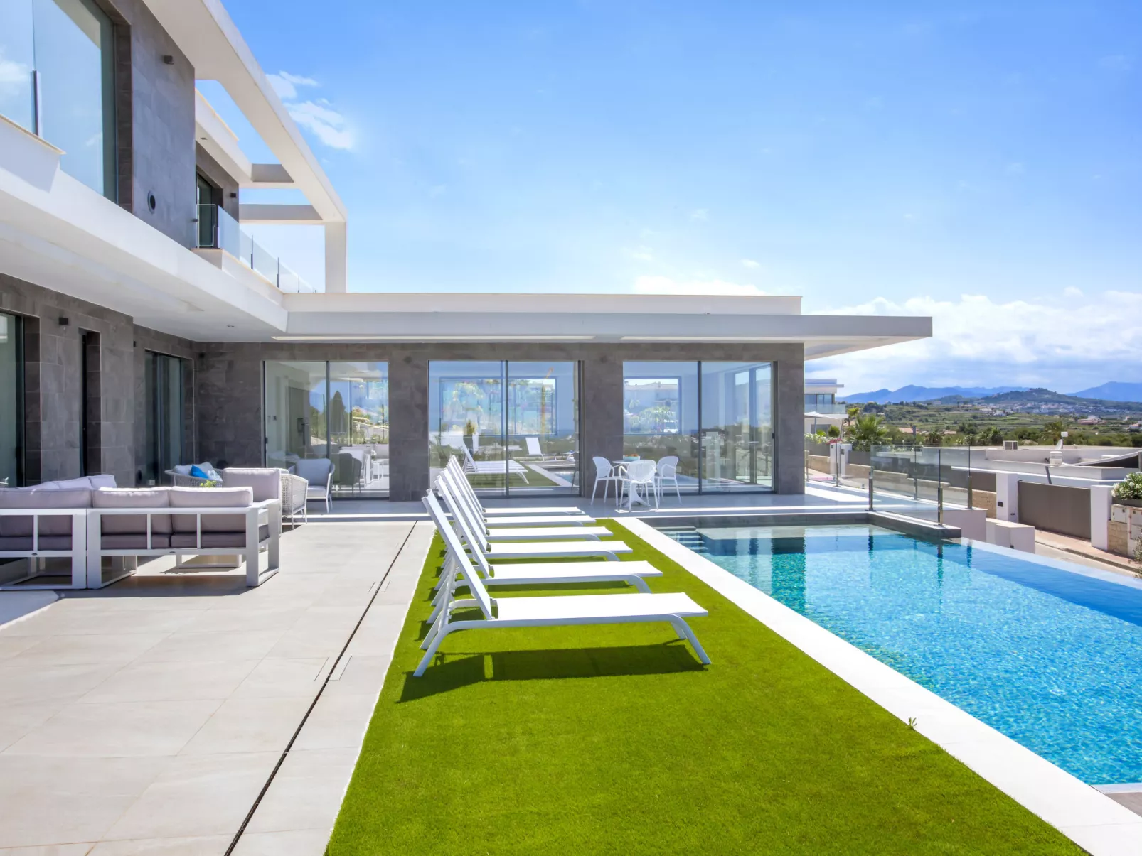Villa Atina-Outside