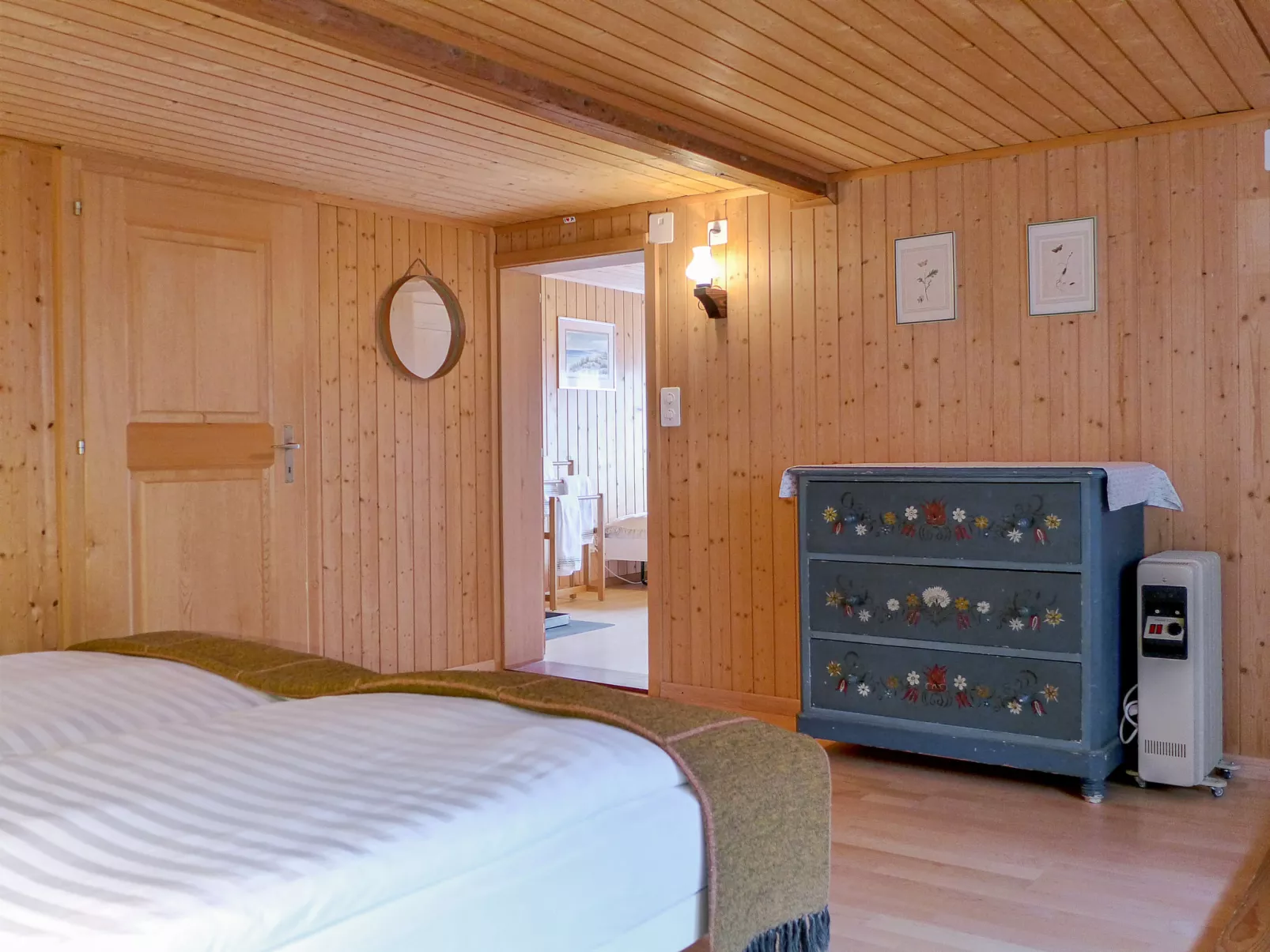 Chalet Esther-Inside