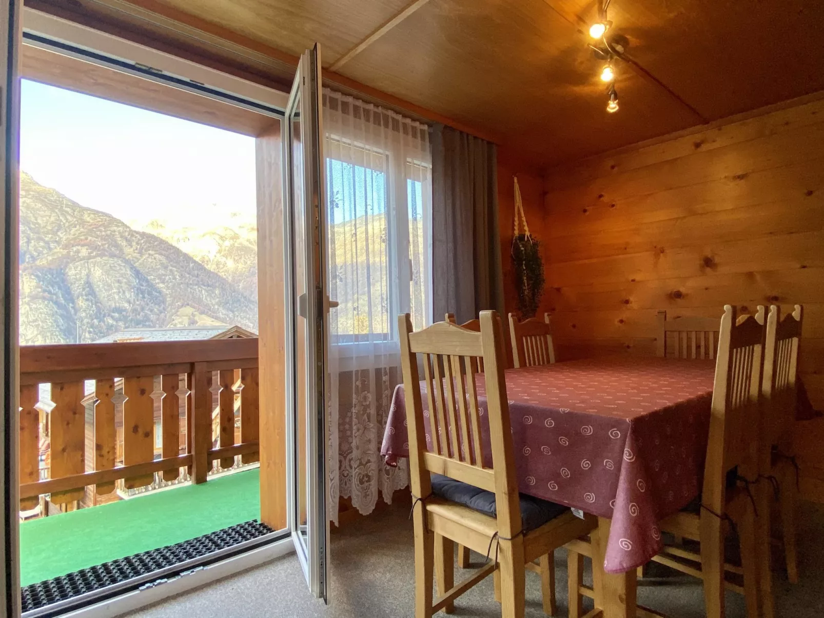 Chalet Jungtalblick Eggeri-Outside