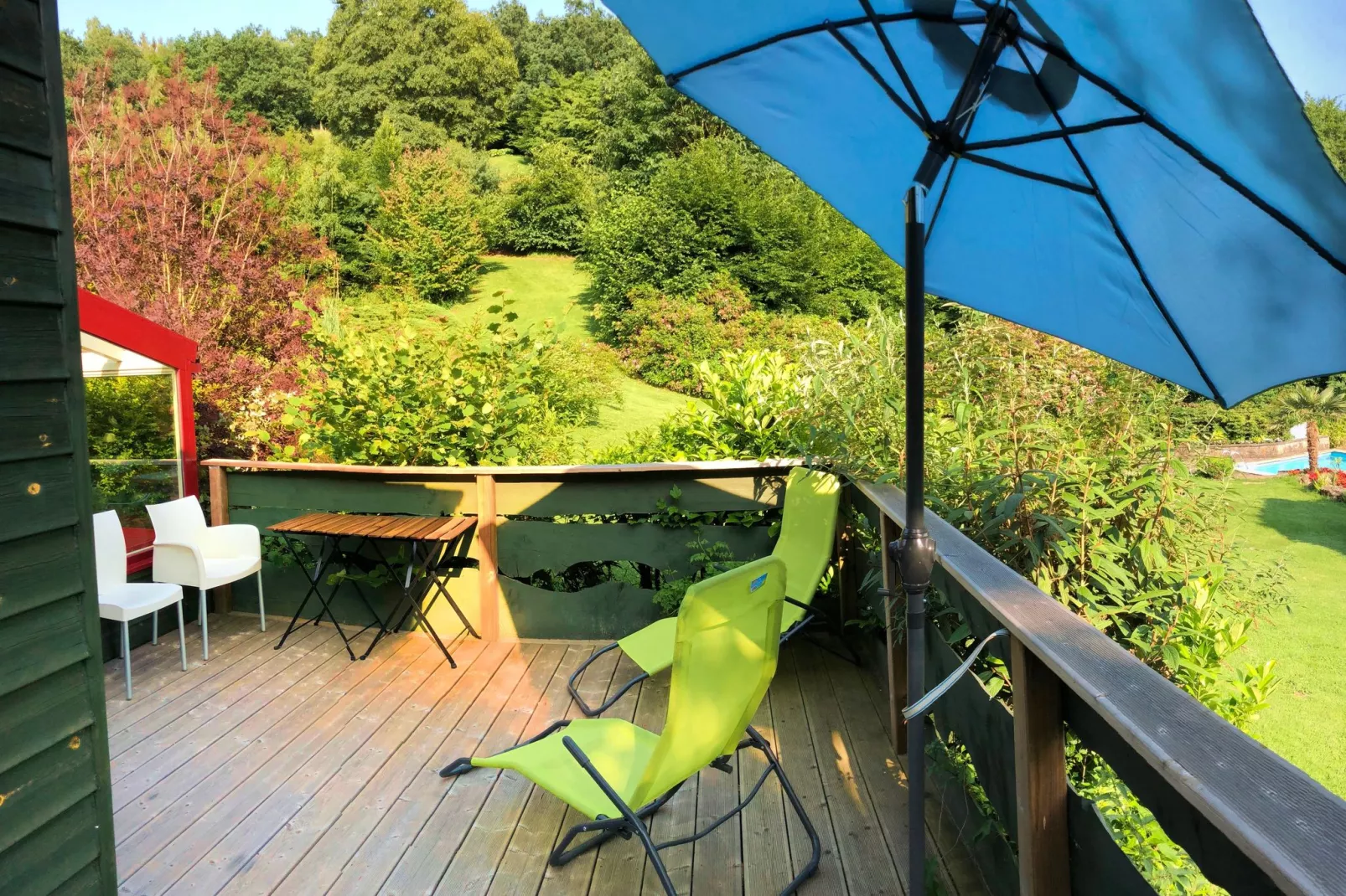 Quarreux 27-Terrace balcony