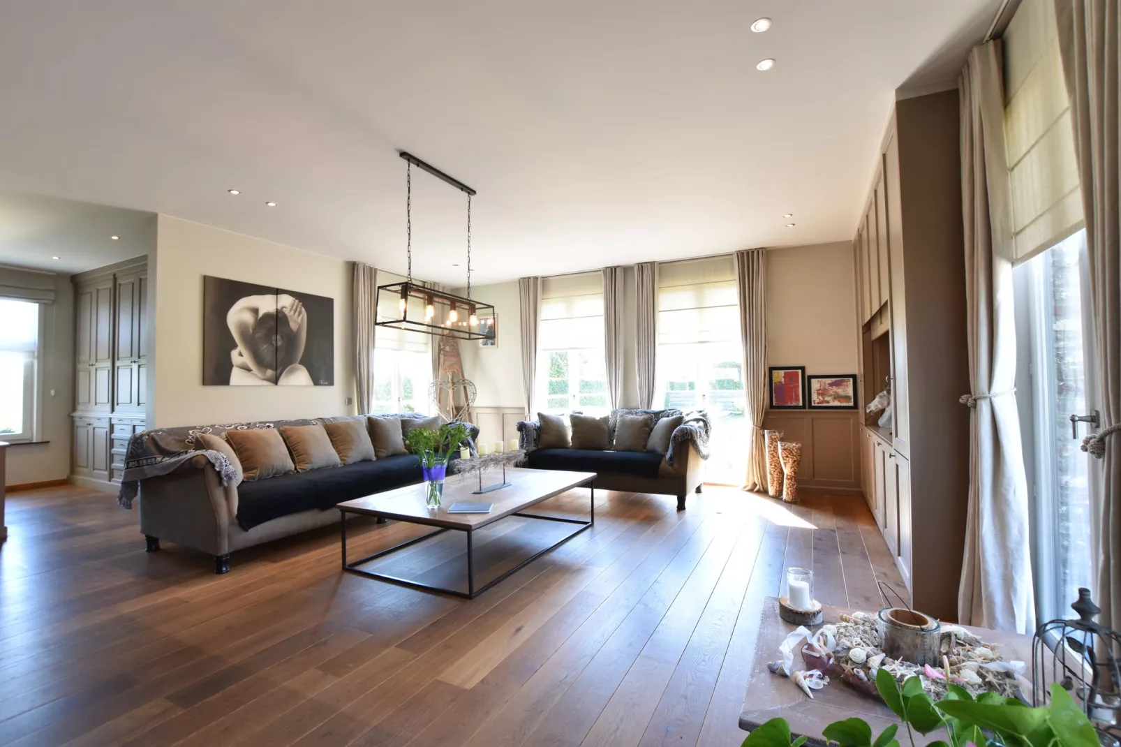 Den Ast-Living room