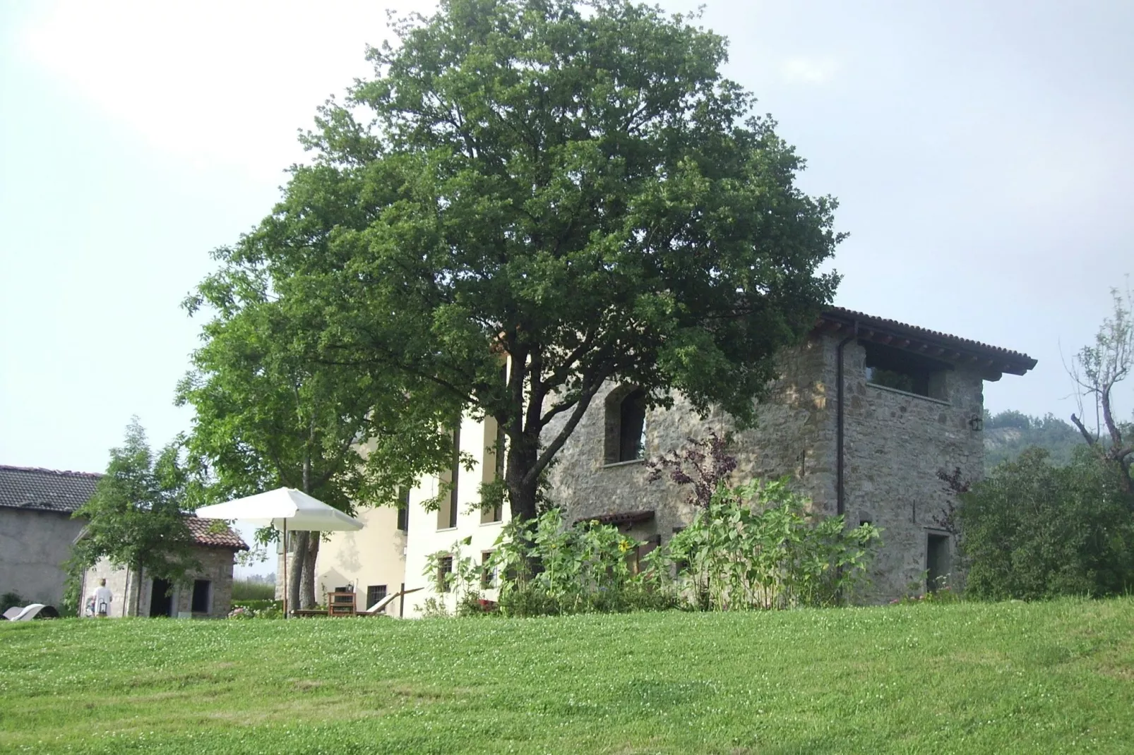 Borgo Belvedere Bilo-Exterior summer