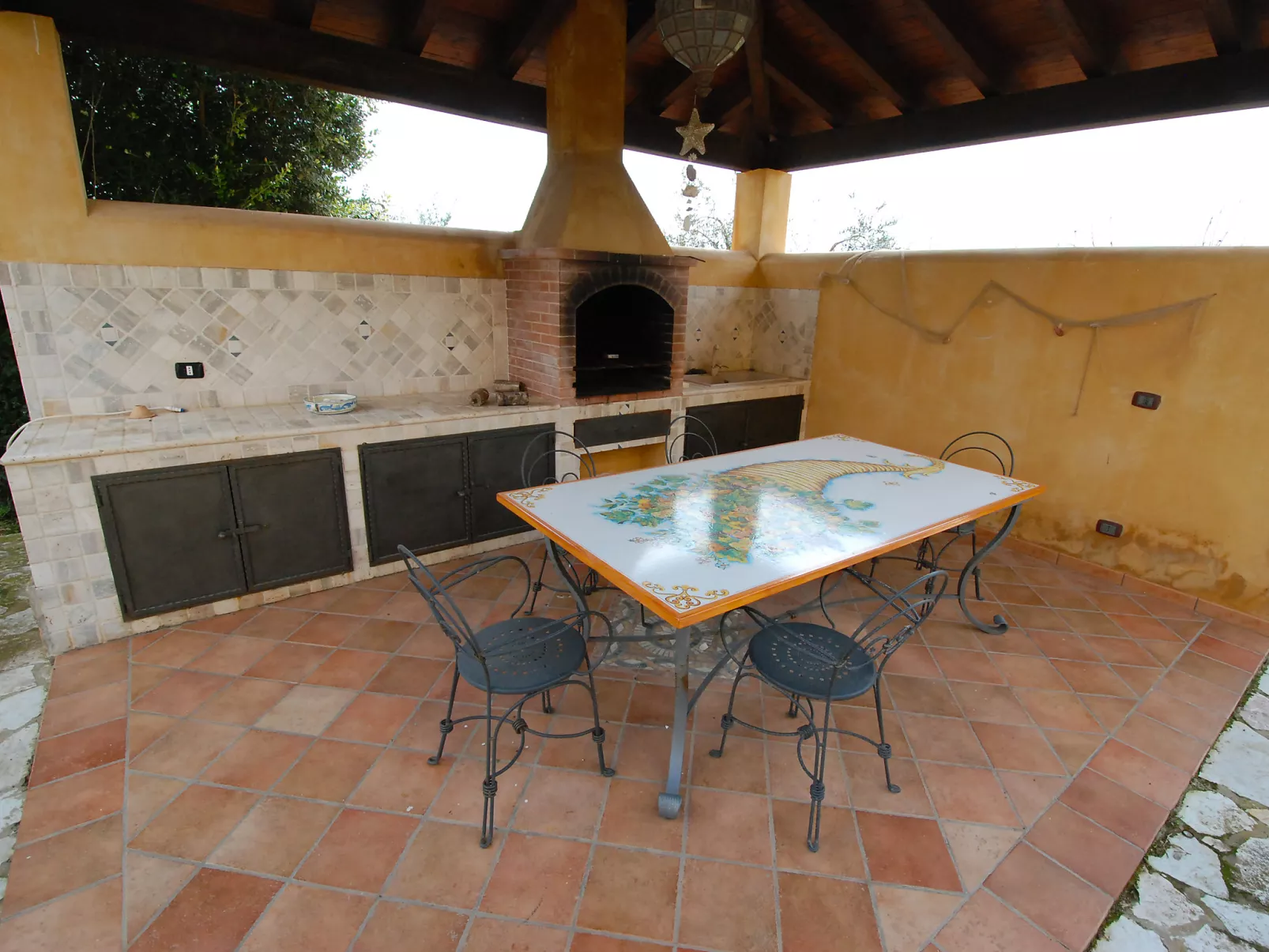 Bel Villa-Outside