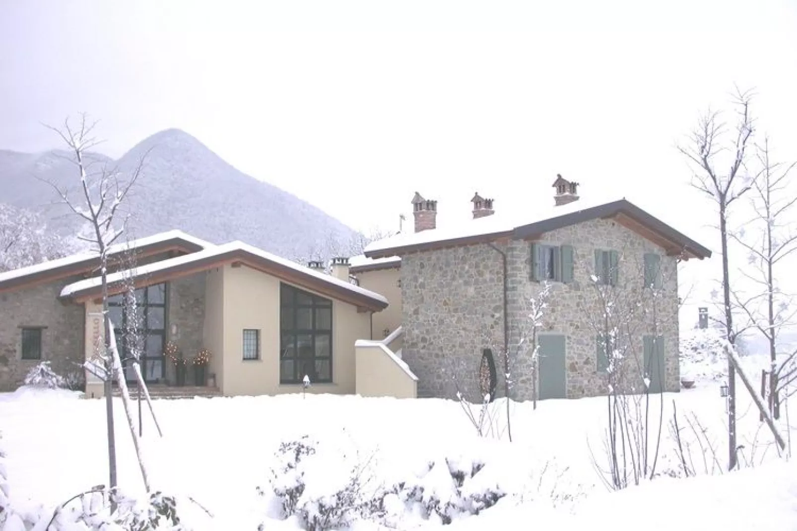 Borgo Belvedere Combi-Exterior winter